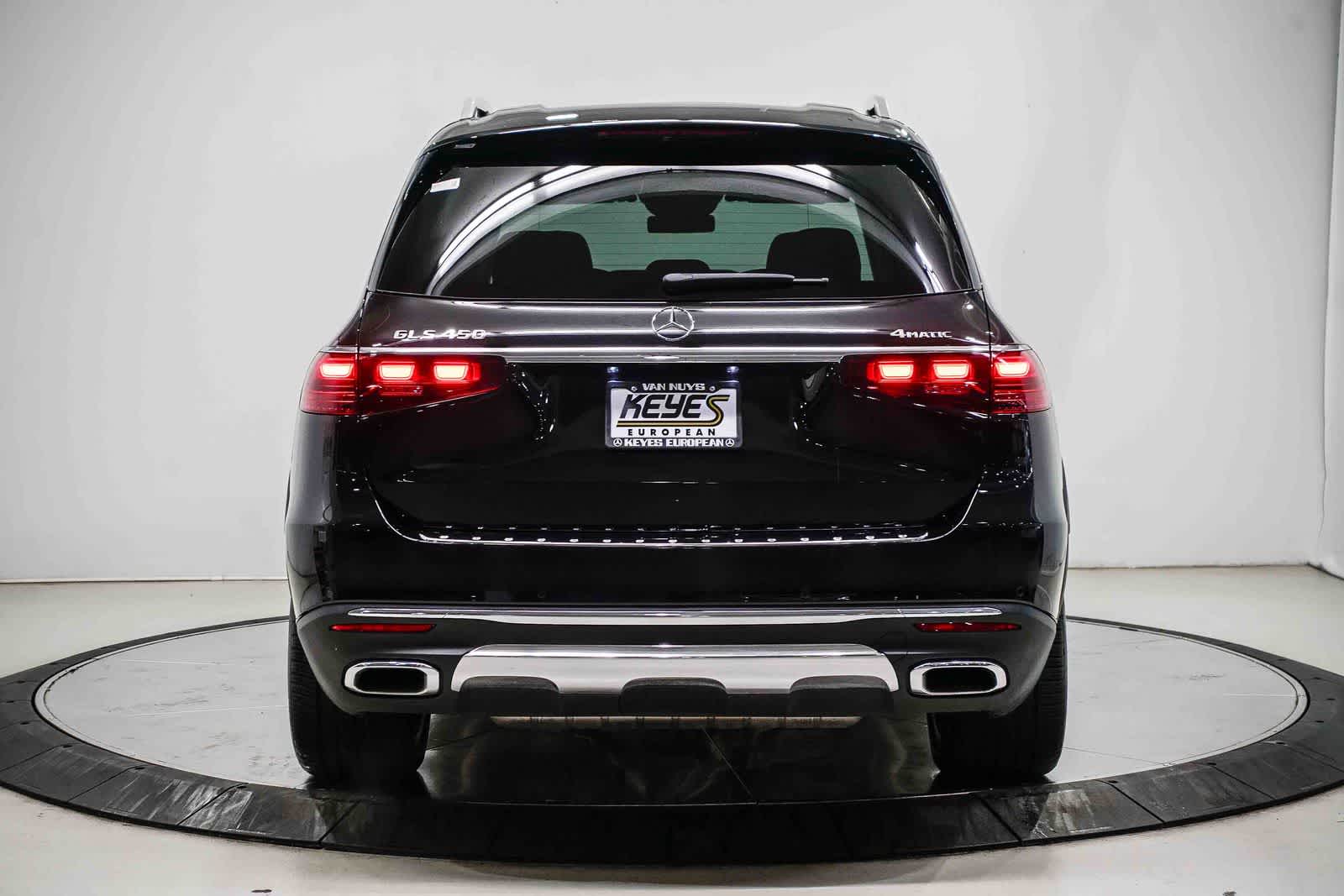 Thumbnail: 2026 Mercedes-Benz GLS - 3