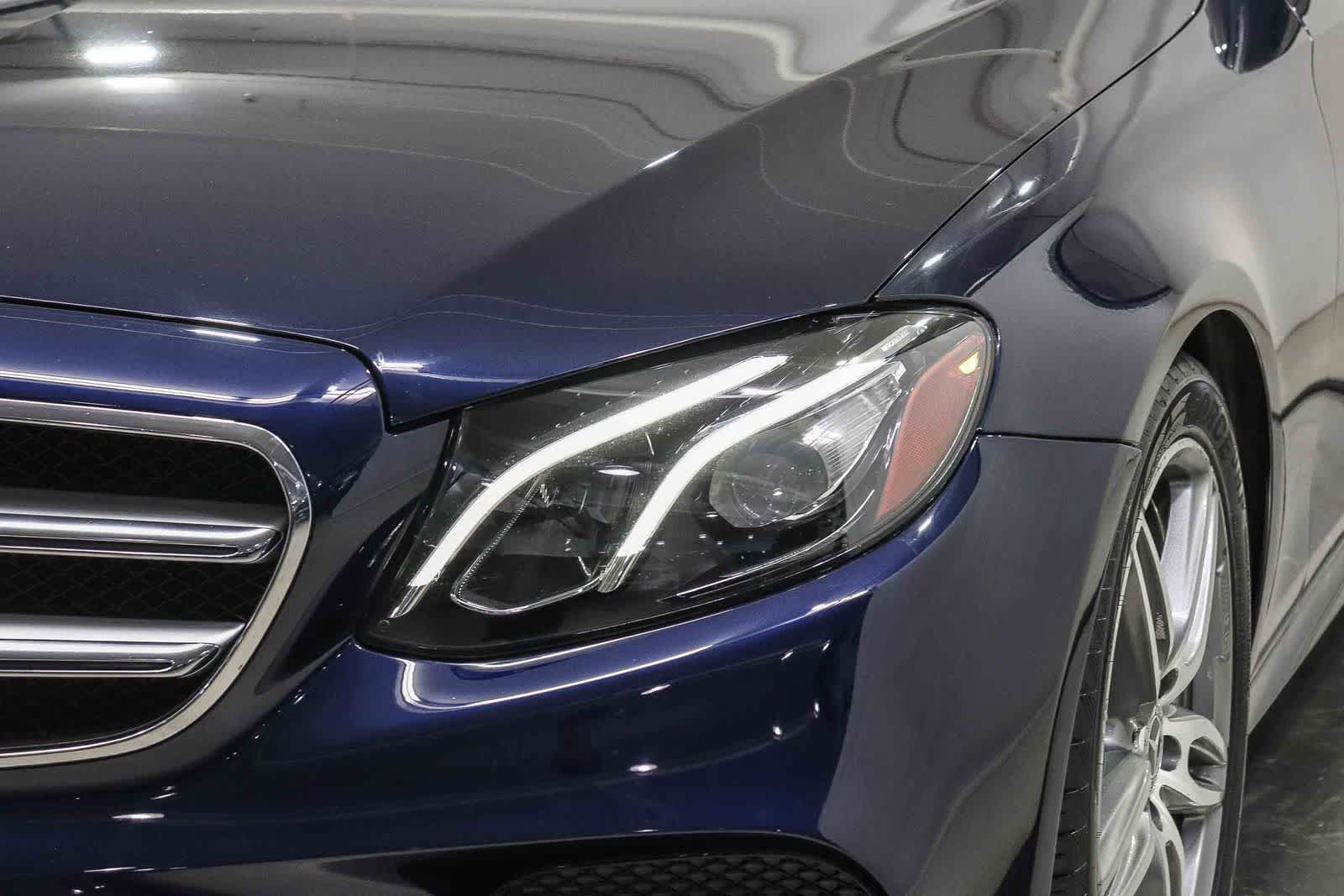 Thumbnail: 2020 Mercedes-Benz E-Class - 7