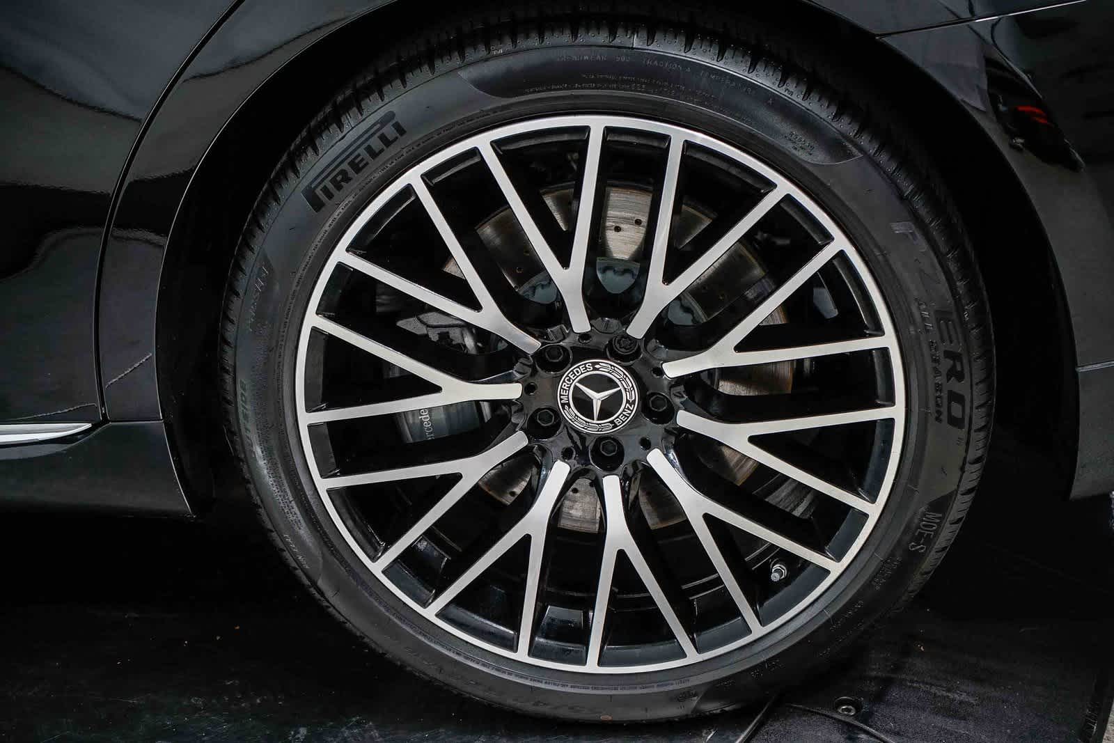 Thumbnail: 2025 Mercedes-Benz S-Class - 10