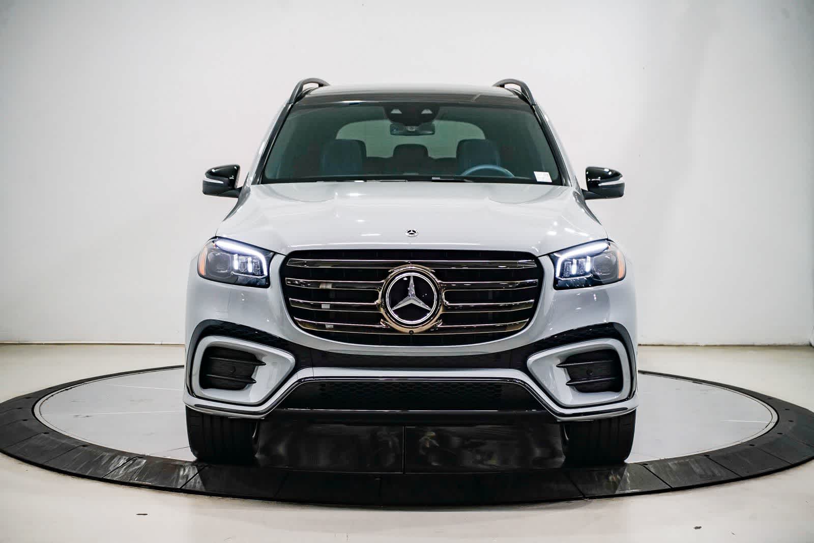 Thumbnail: 2026 Mercedes-Benz GLS - 6