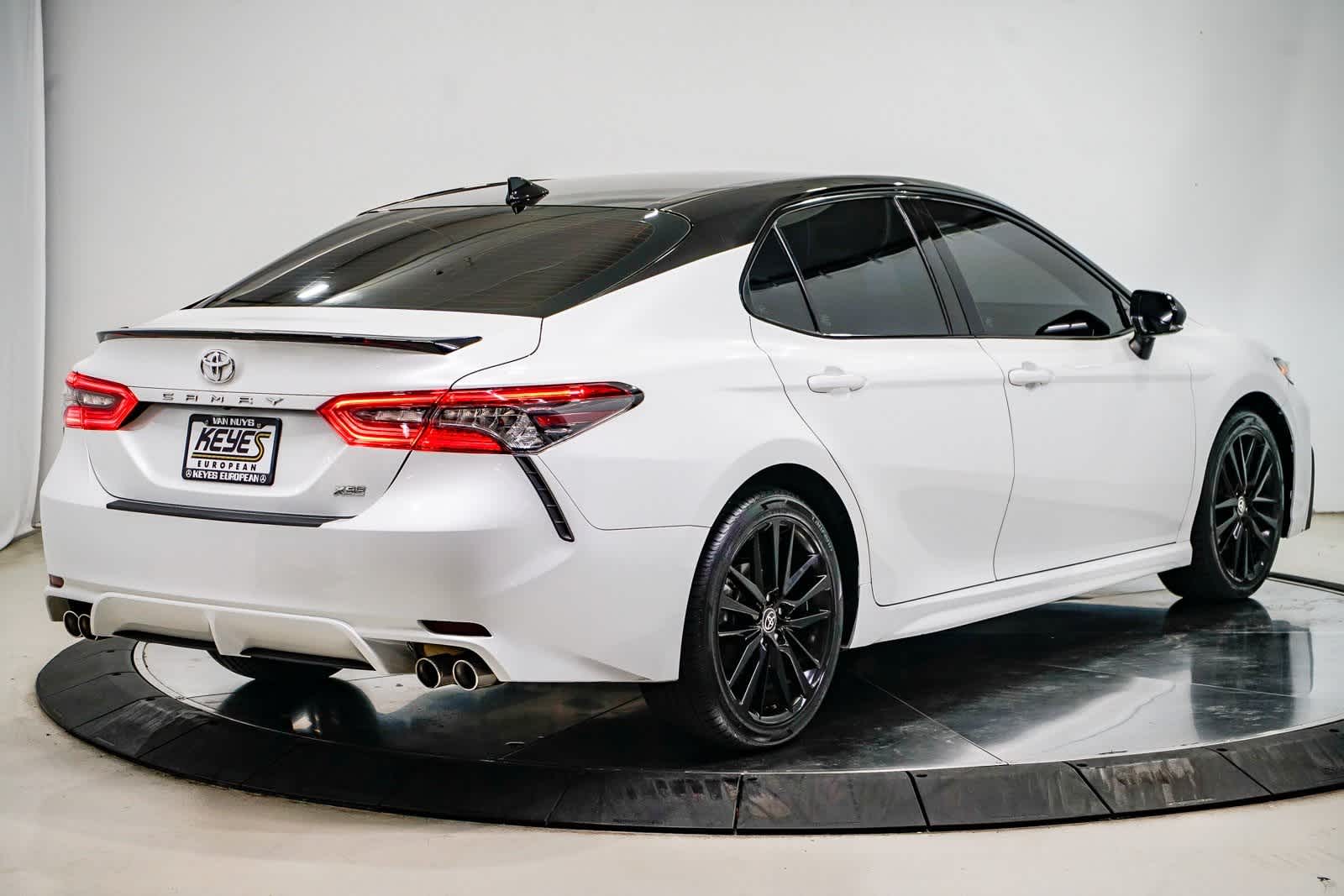 Thumbnail: 2021 Toyota Camry - 4