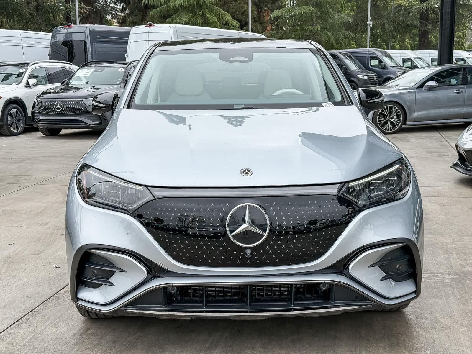 Thumbnail: 2024 Mercedes-Benz EQE - 2