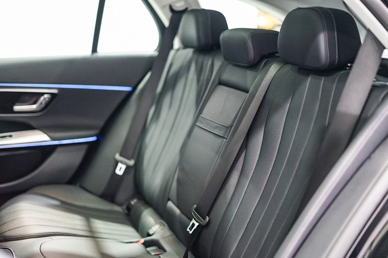 Thumbnail: 2025 Mercedes-Benz E-Class - 18