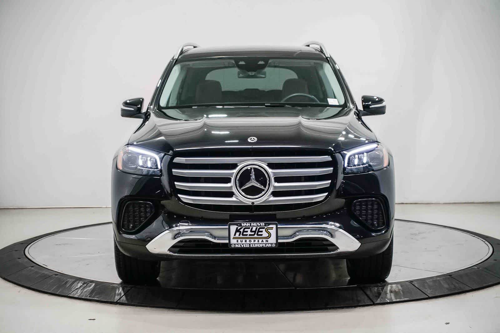 Thumbnail: 2026 Mercedes-Benz GLS - 6