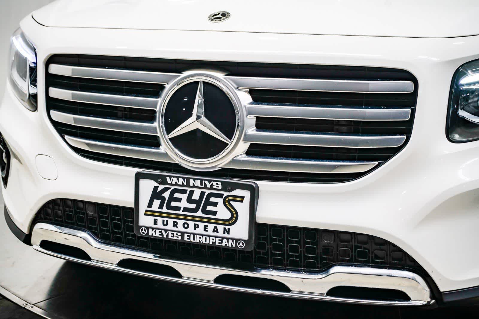 Thumbnail: 2026 Mercedes-Benz GLB - 8