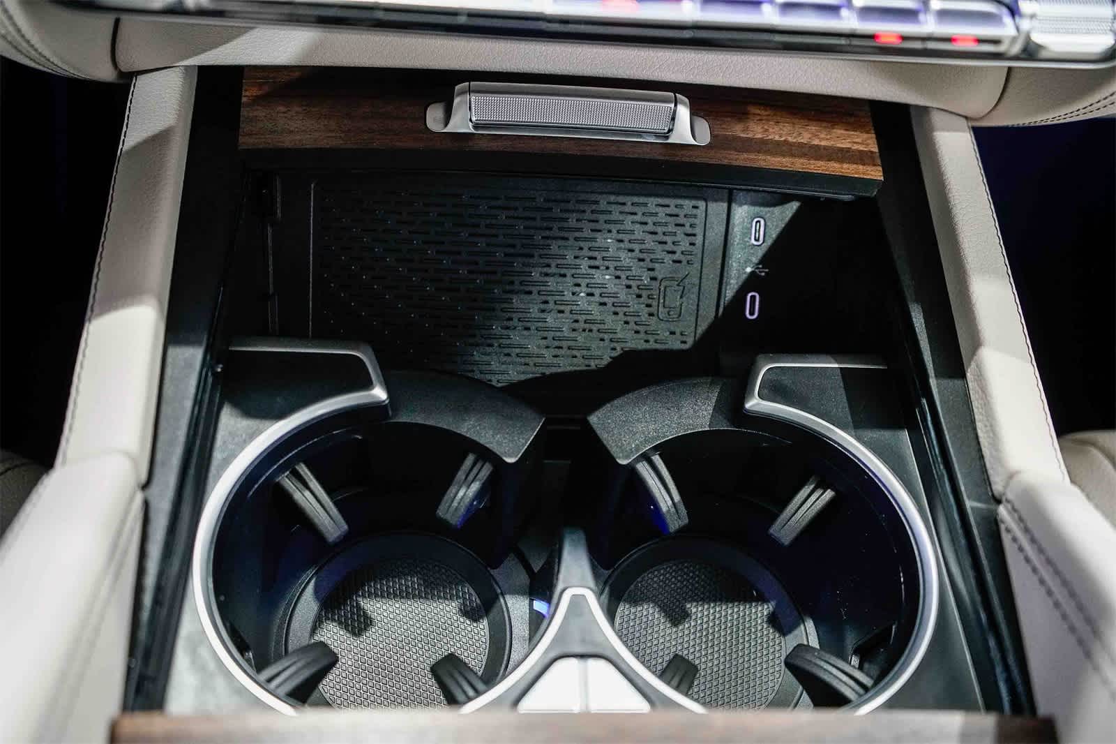 Thumbnail: 2026 Mercedes-Benz GLE - 24