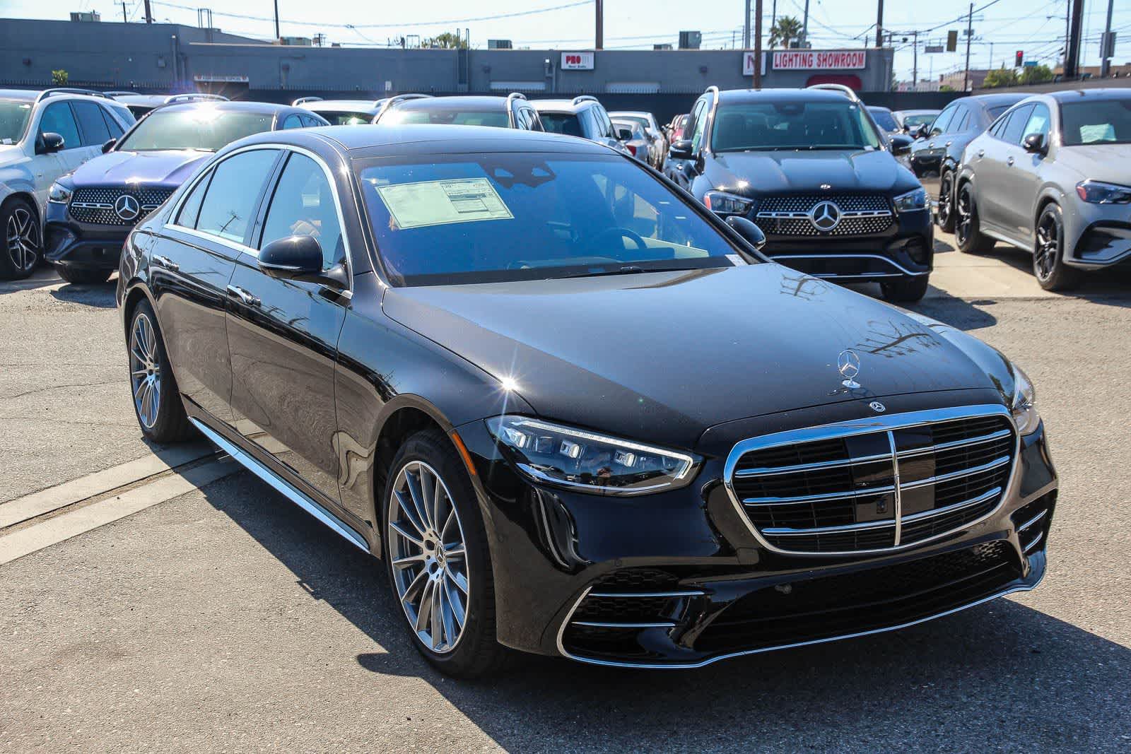 Thumbnail: 2026 Mercedes-Benz S-Class - 3