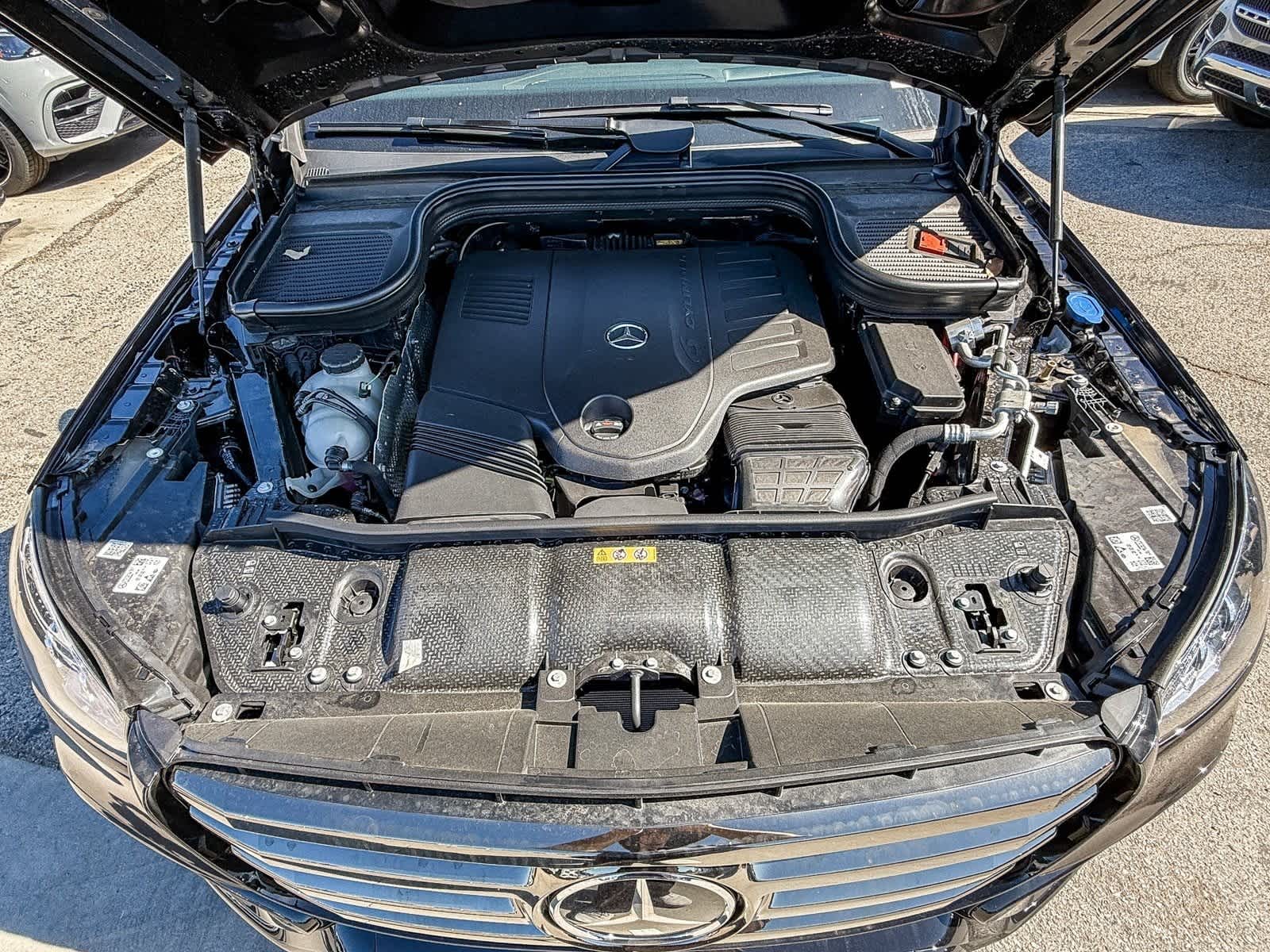 Thumbnail: 2025 Mercedes-Benz GLS - 12