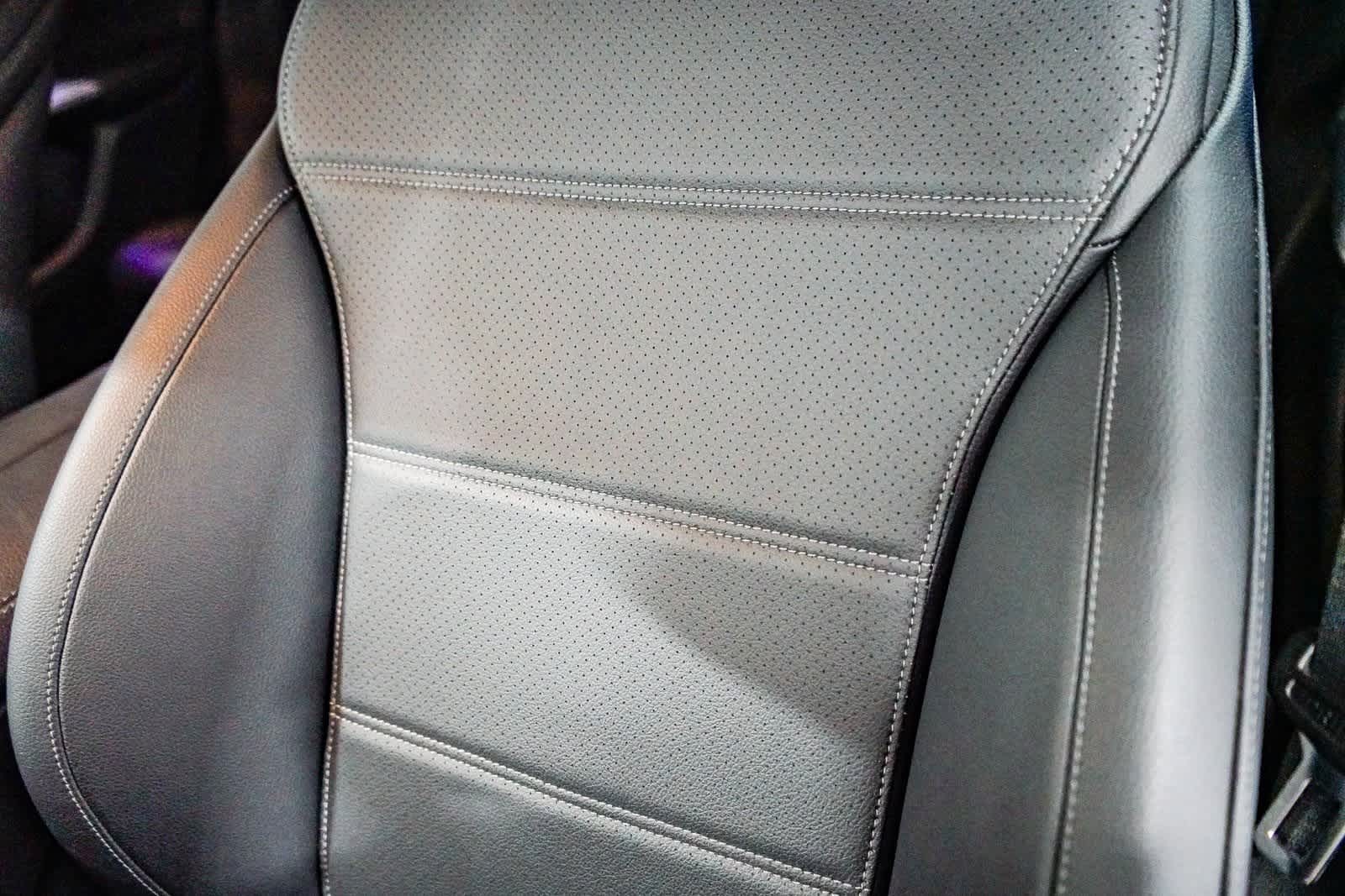 Thumbnail: 2025 Mercedes-Benz GLC - 25