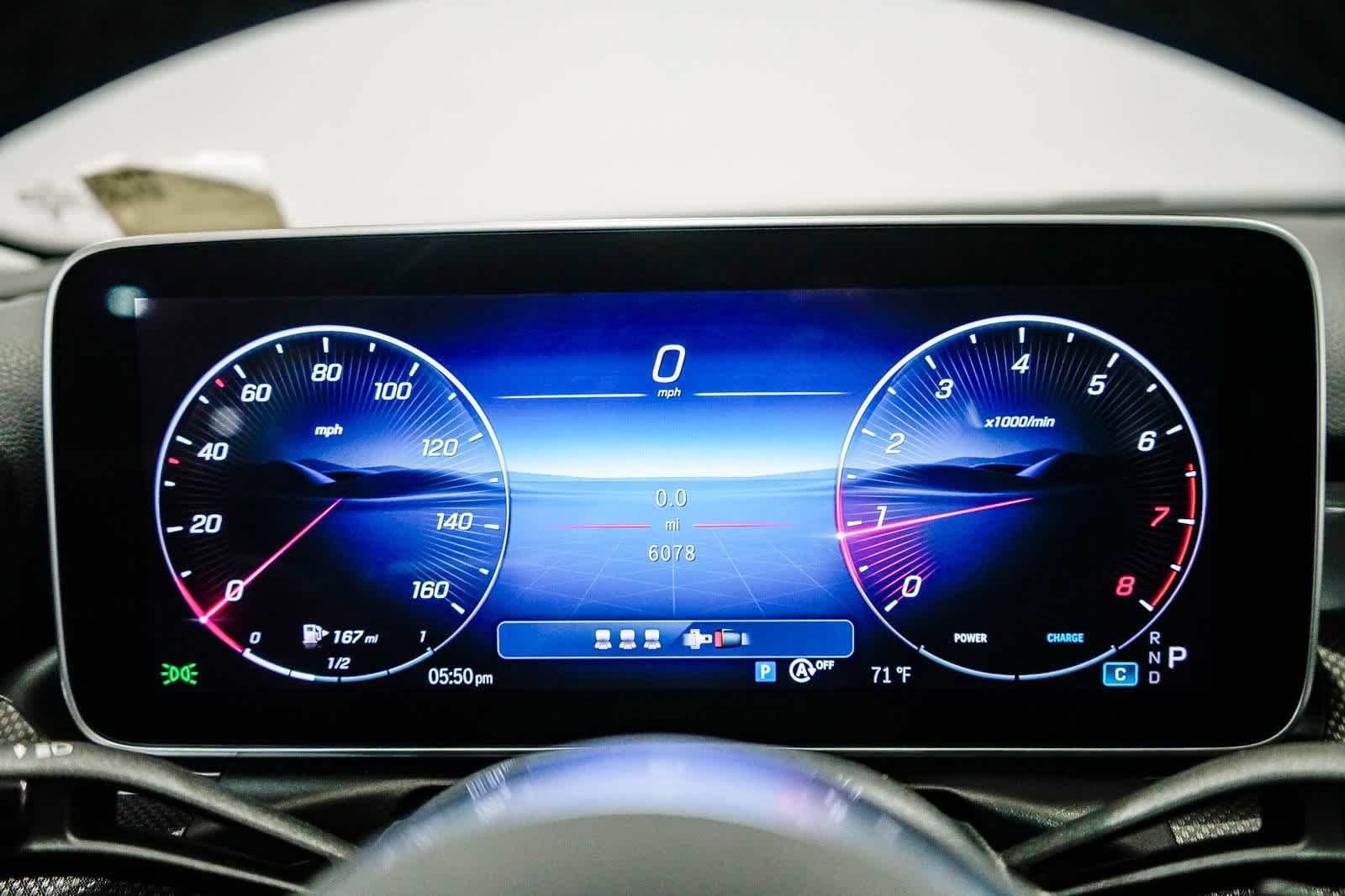 Thumbnail: 2025 Mercedes-Benz C-Class - 25