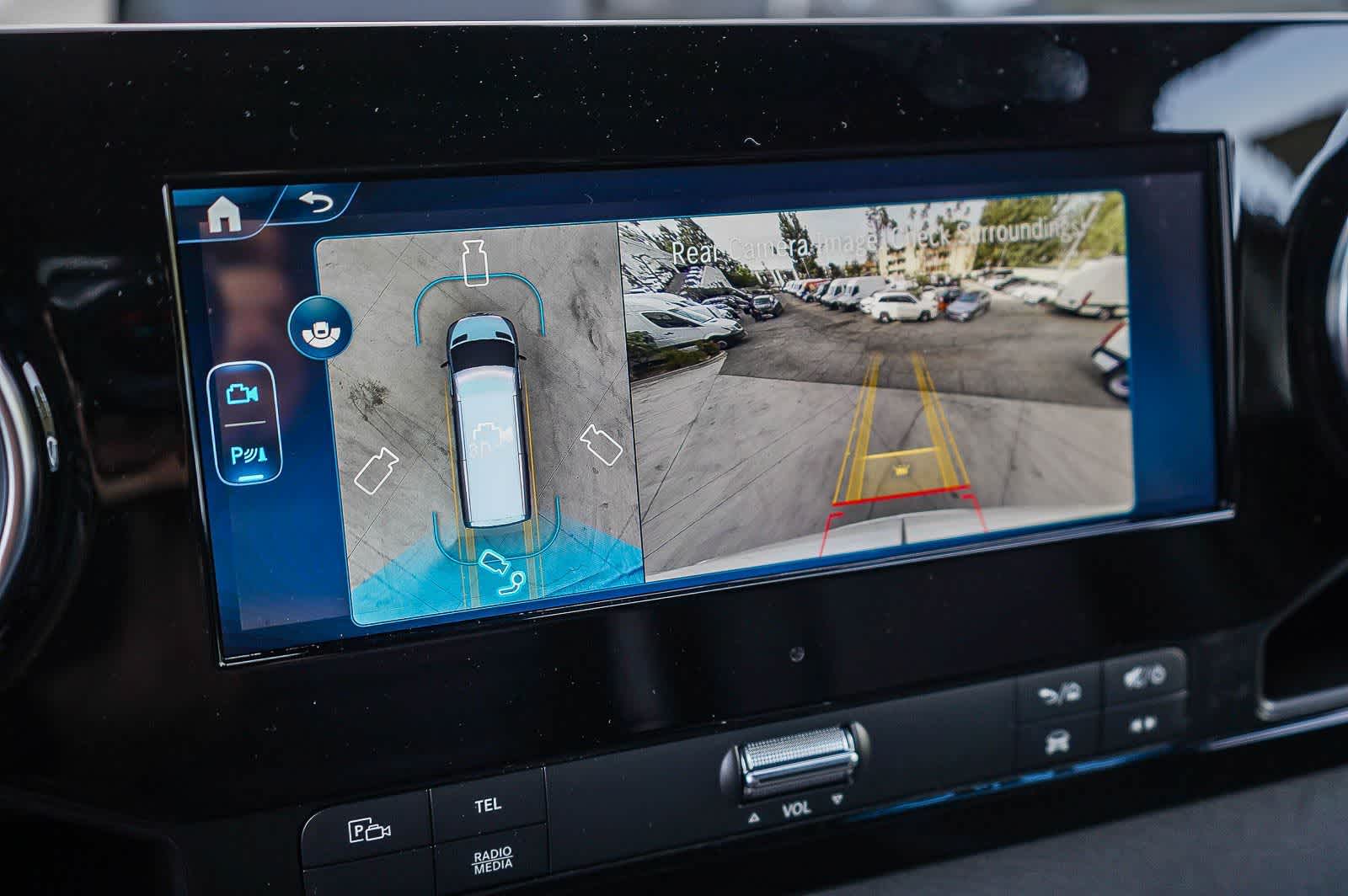 Thumbnail: 2026 Mercedes-Benz Sprinter - 26