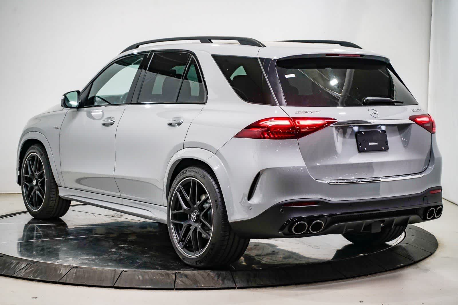 Thumbnail: 2026 Mercedes-Benz GLE - 2