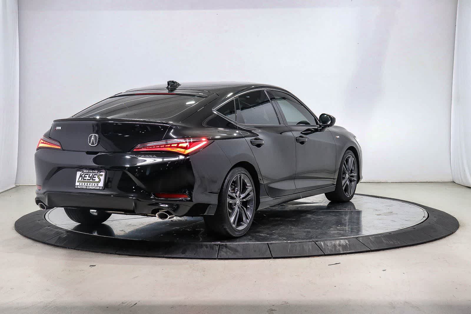 Thumbnail: 2024 Acura Integra - 4
