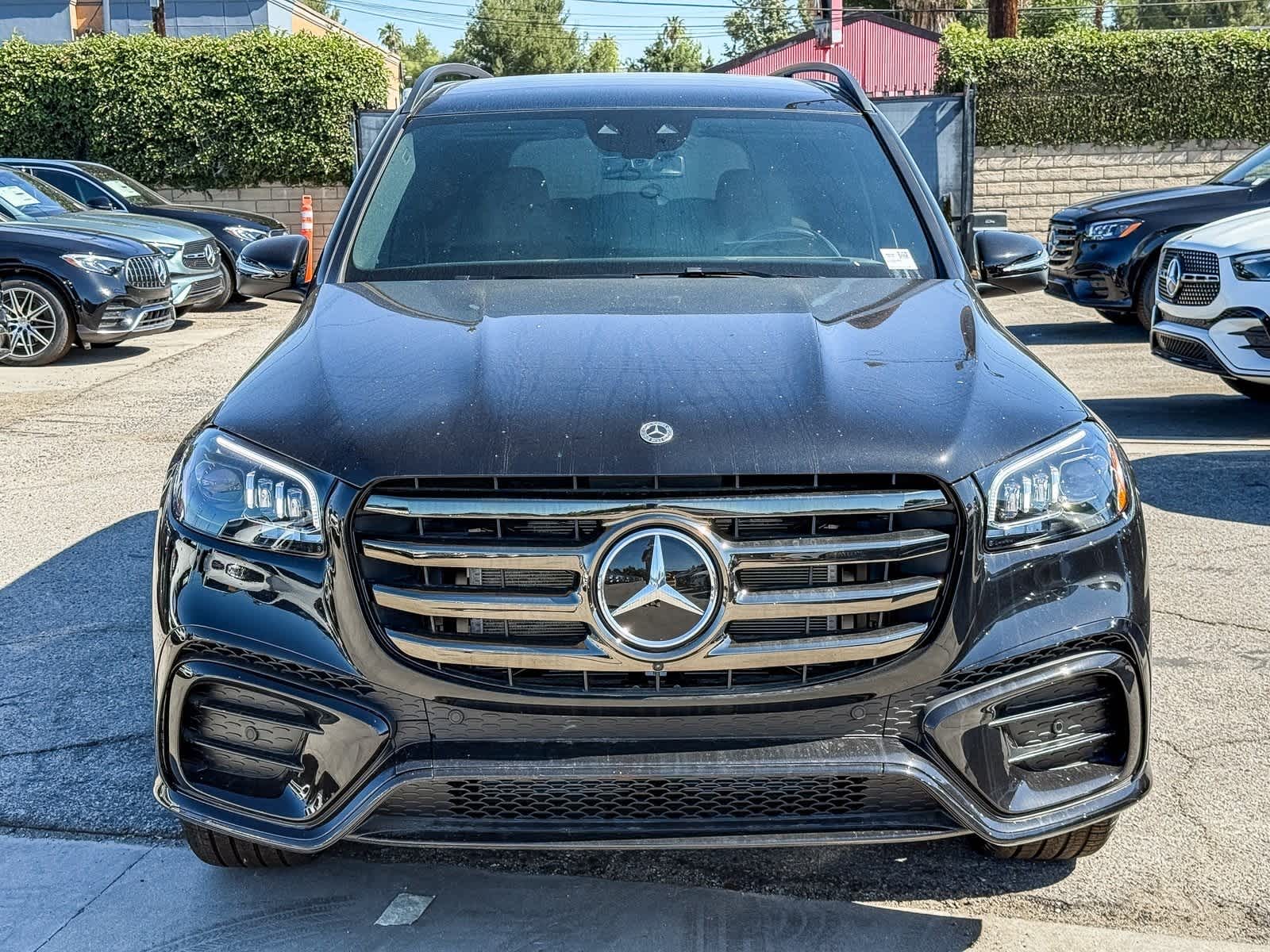 Thumbnail: 2025 Mercedes-Benz GLS - 2