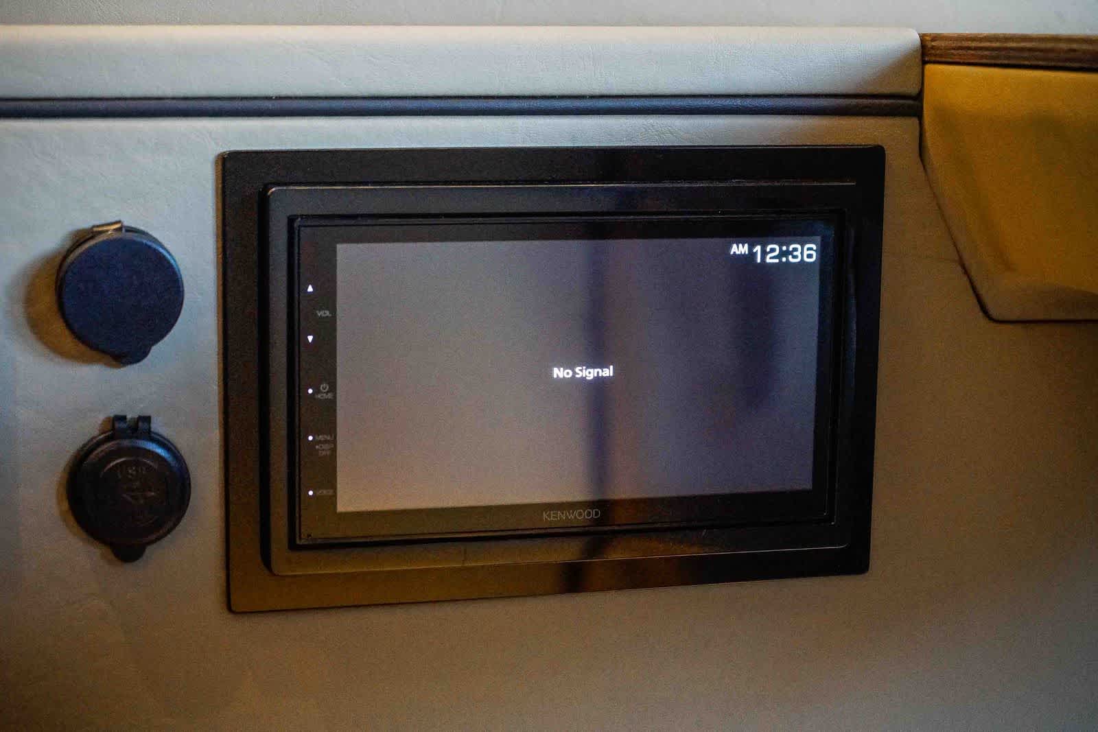 Thumbnail: 2025 Mercedes-Benz Sprinter - 31