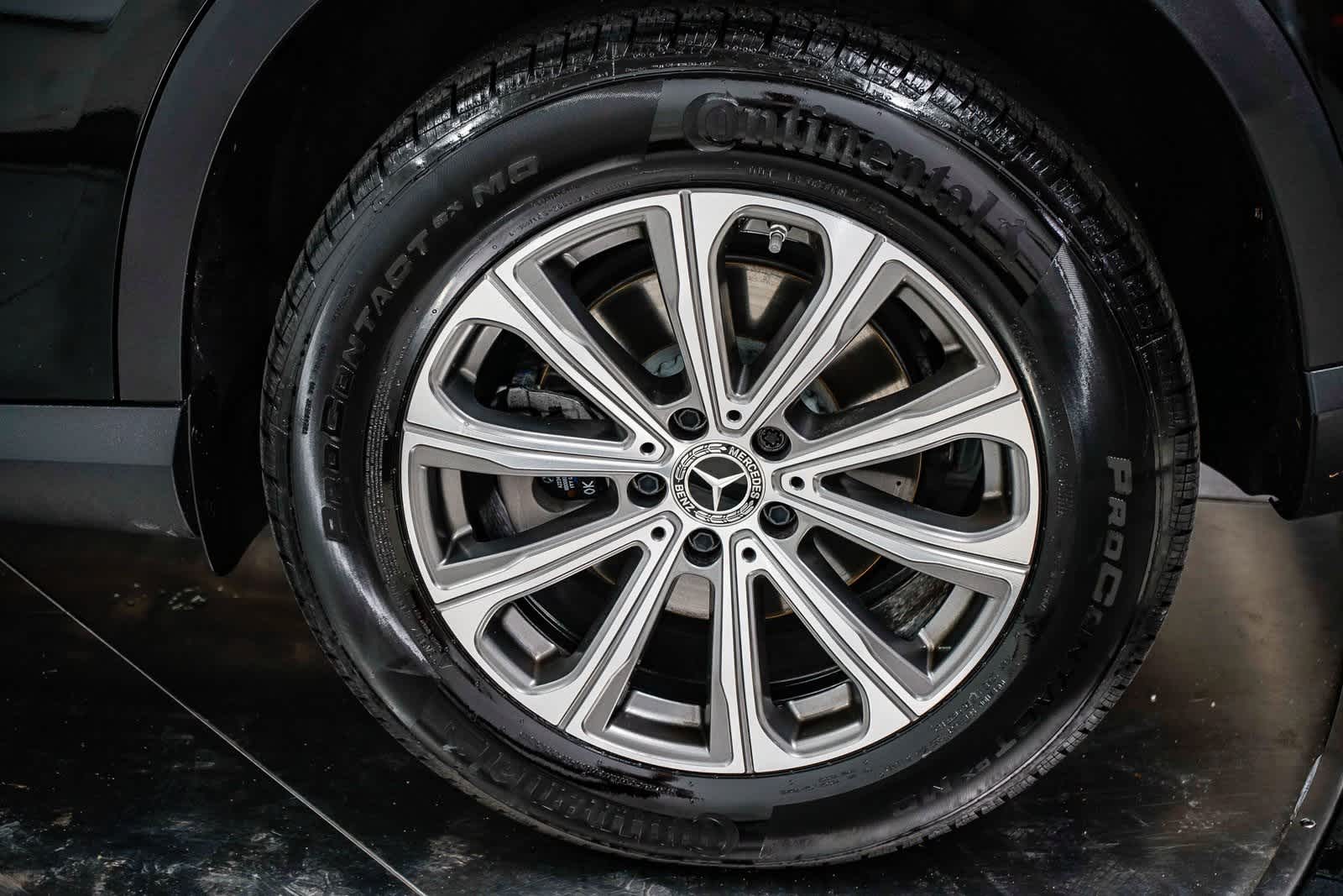 Thumbnail: 2025 Mercedes-Benz GLC - 10