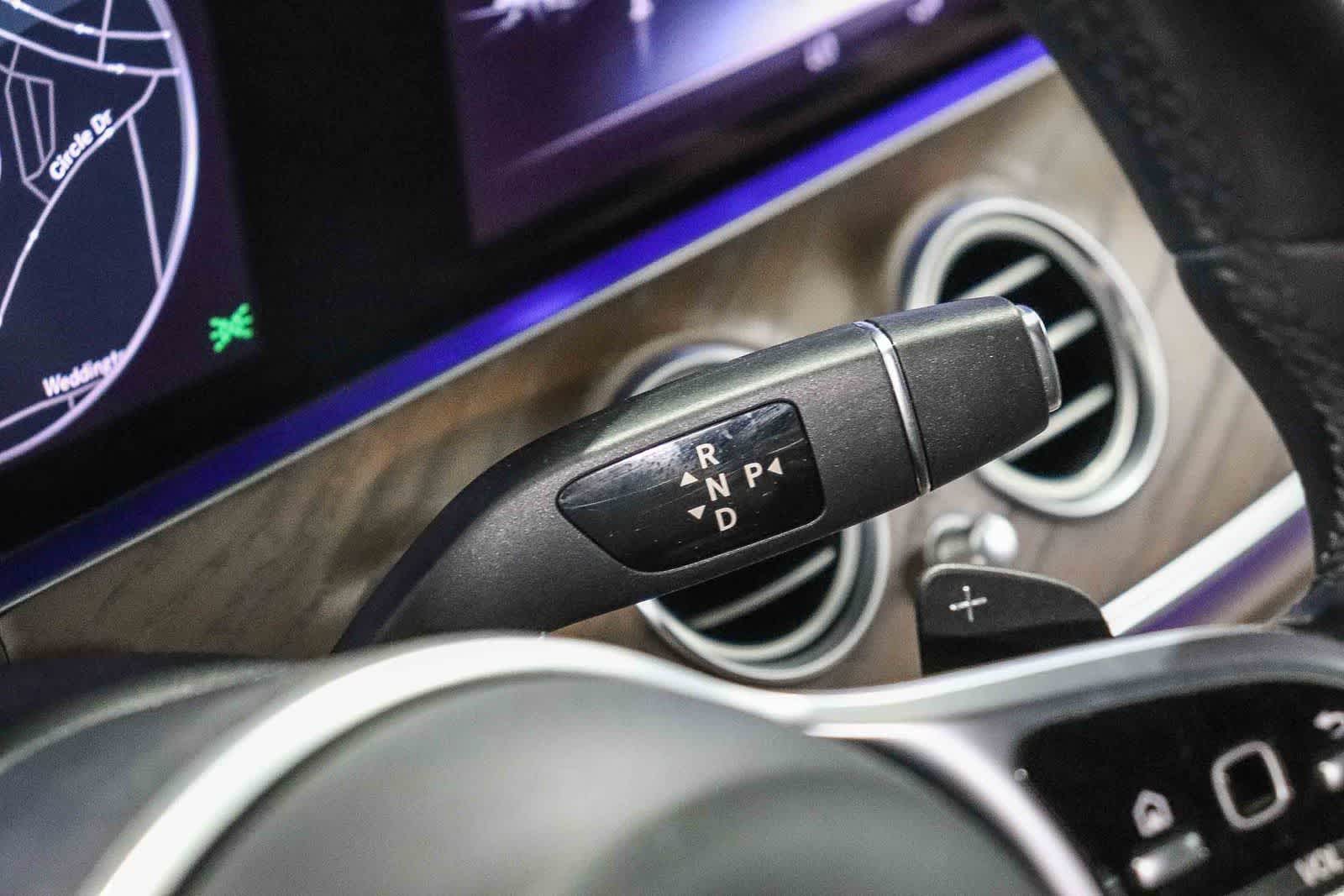 Thumbnail: 2020 Mercedes-Benz E-Class - 20