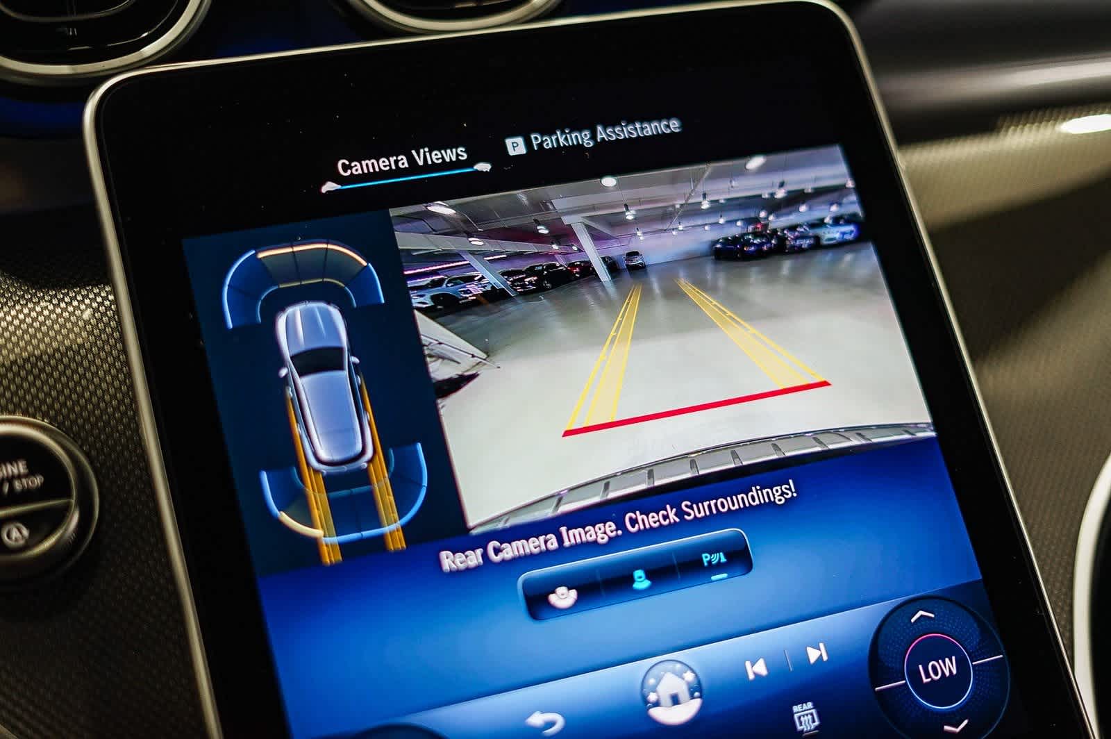 Thumbnail: 2025 Mercedes-Benz GLC - 22