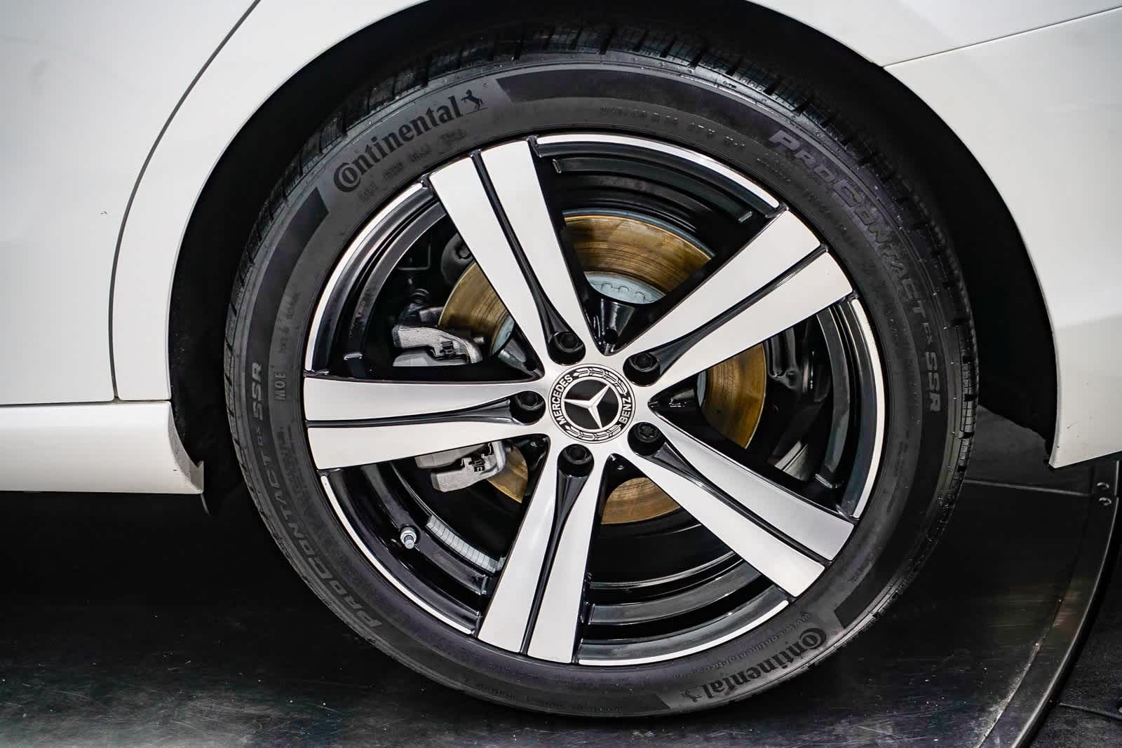 Thumbnail: 2025 Mercedes-Benz C-Class - 10