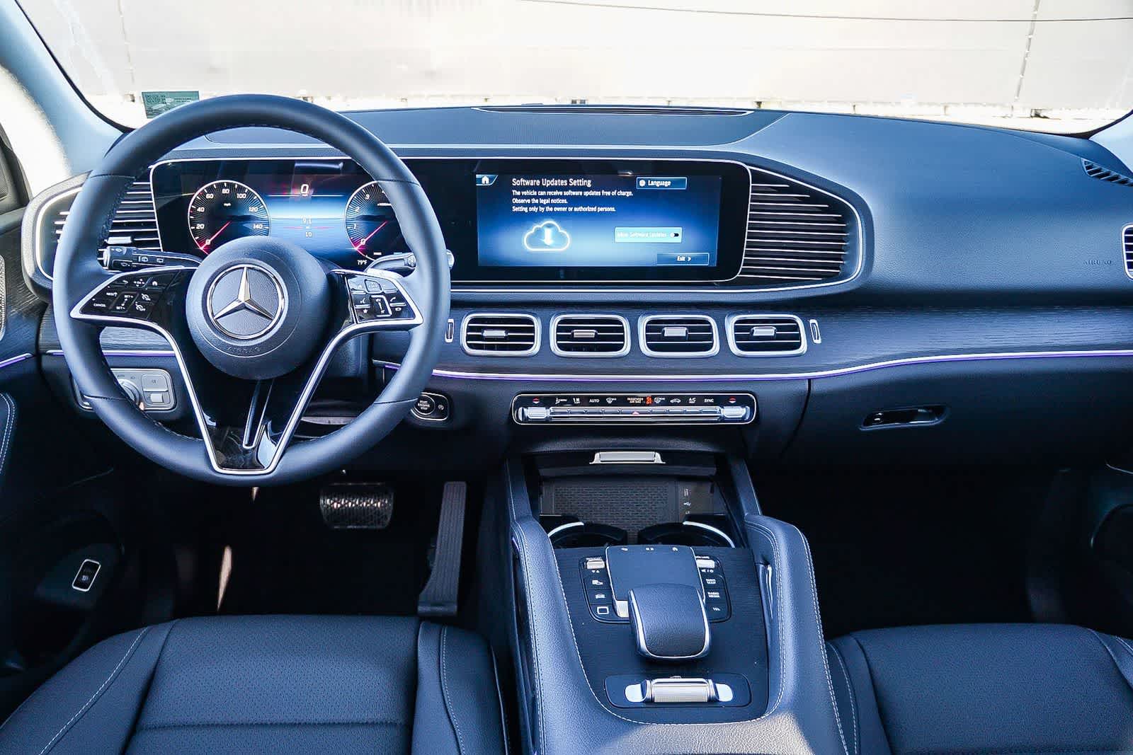 Thumbnail: 2026 Mercedes-Benz GLE - 13