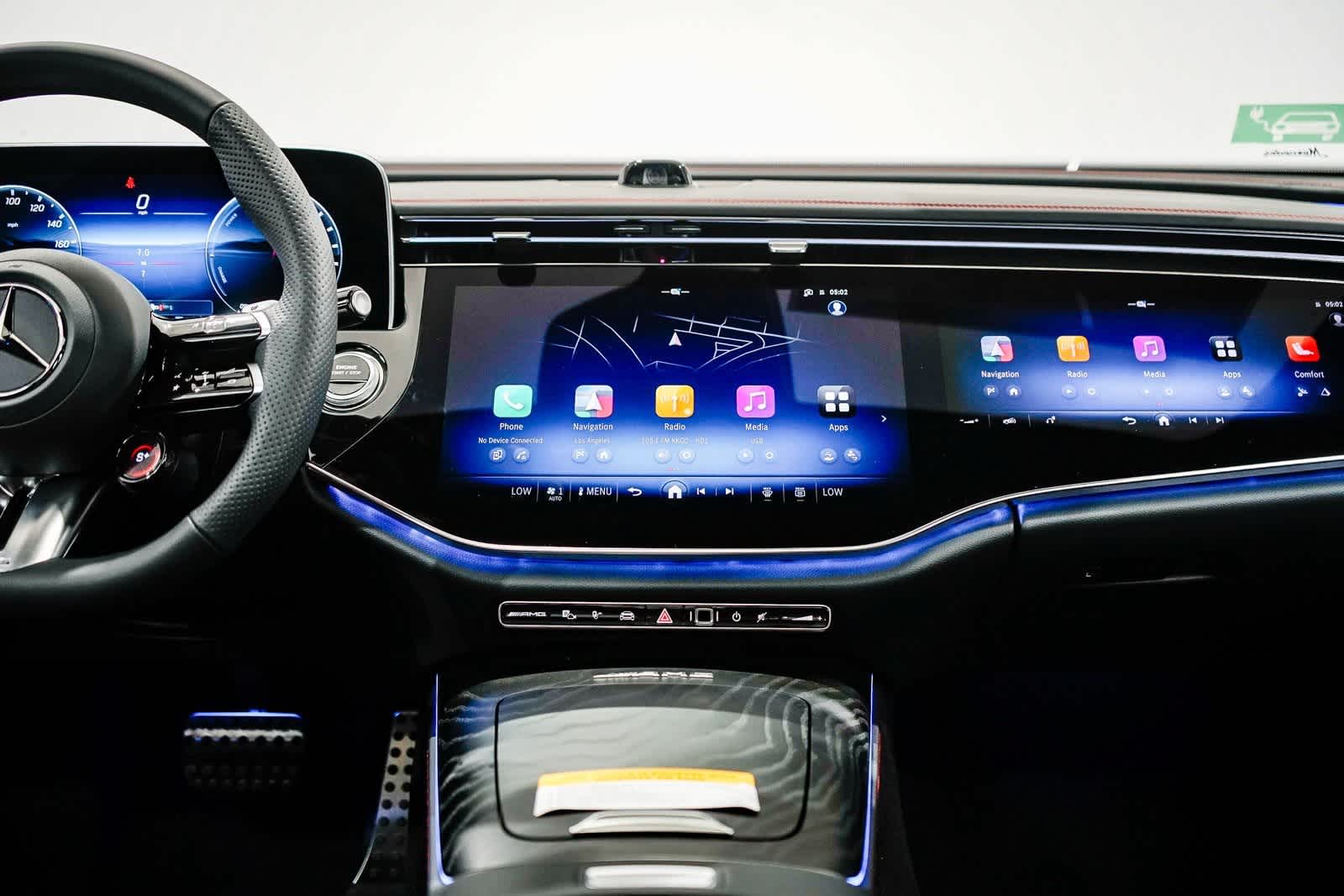 Thumbnail: 2025 Mercedes-Benz E-Class - 13