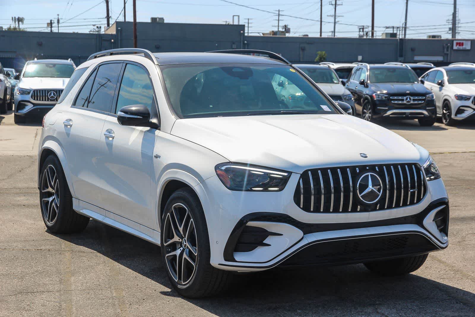Thumbnail: 2026 Mercedes-Benz GLE - 3