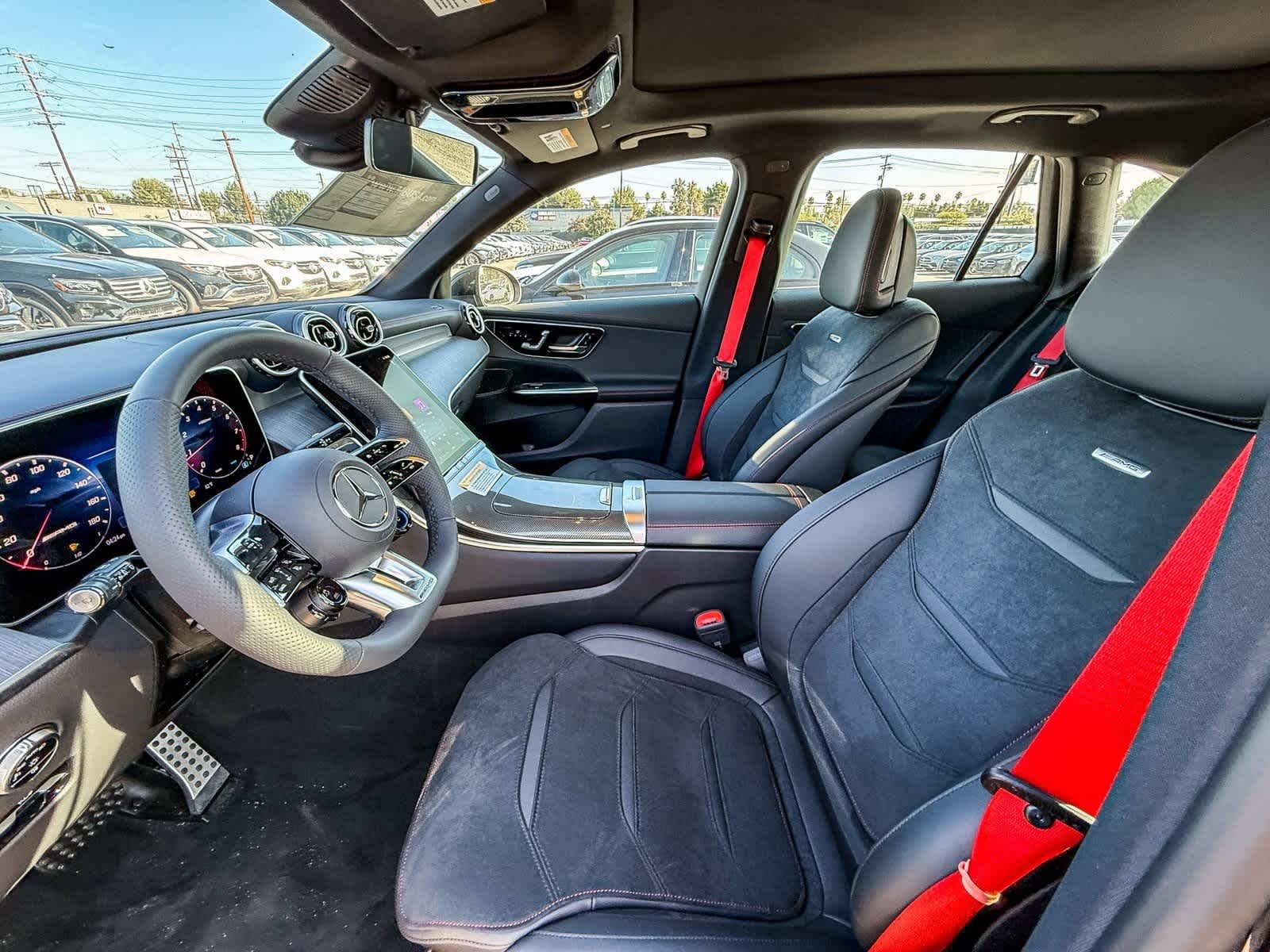 Thumbnail: 2025 Mercedes-Benz GLC - 20