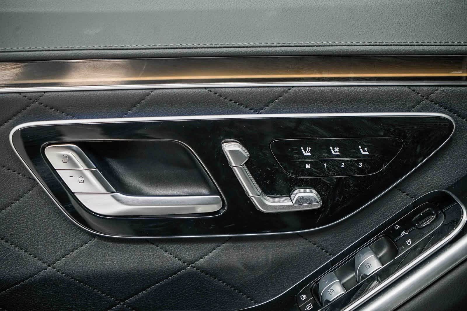 Thumbnail: 2025 Mercedes-Benz S-Class - 20