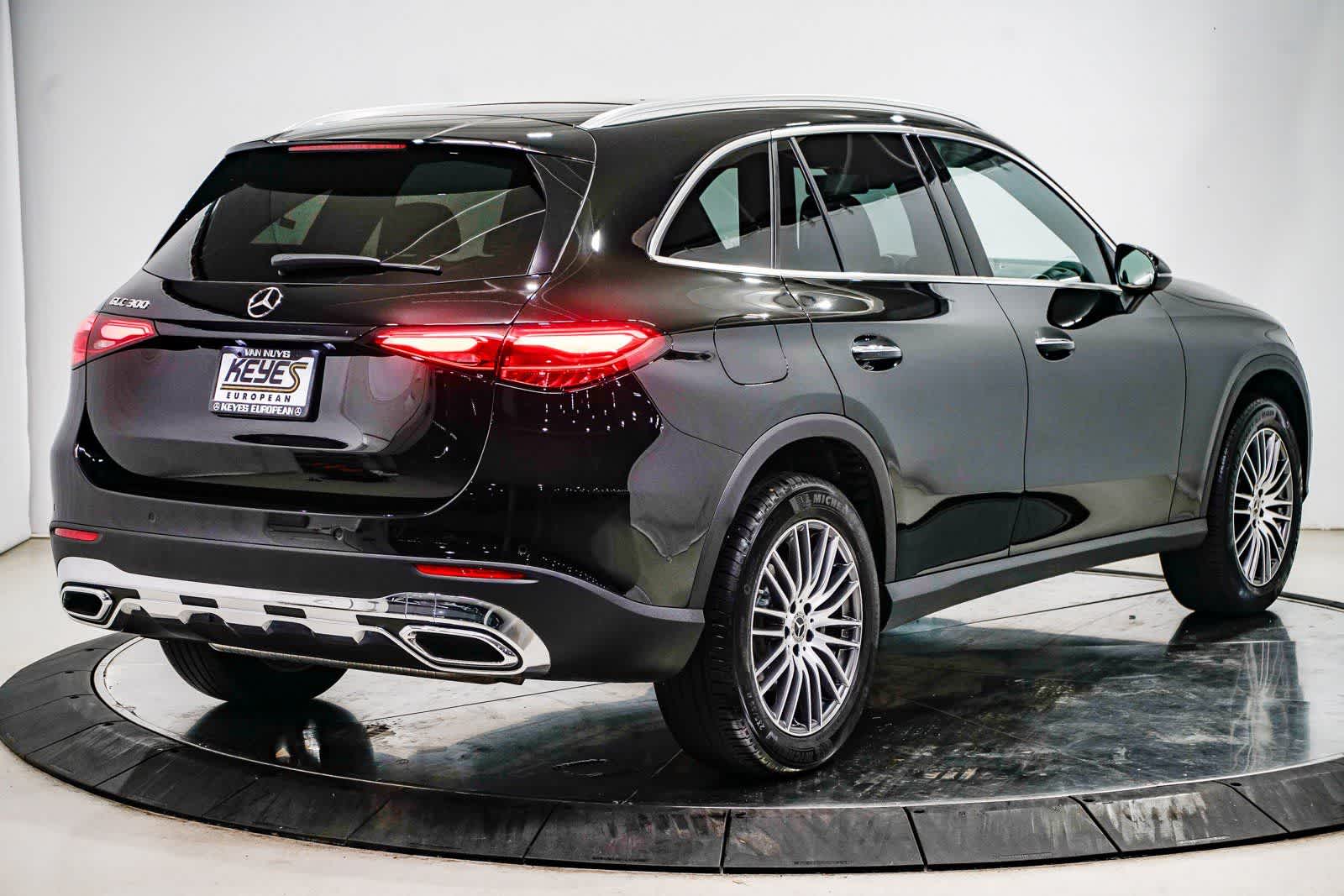 Thumbnail: 2025 Mercedes-Benz GLC - 4