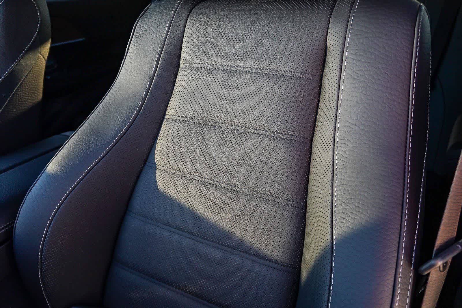 Thumbnail: 2026 Mercedes-Benz GLE - 30