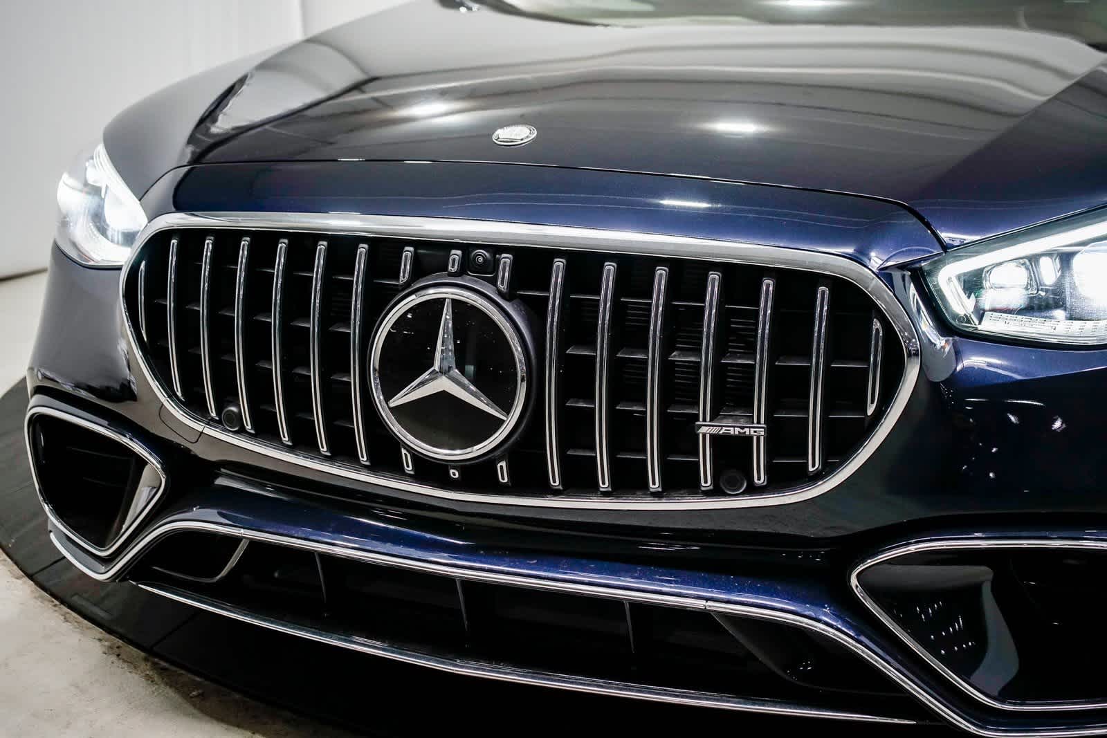Thumbnail: 2025 Mercedes-Benz S-Class - 8