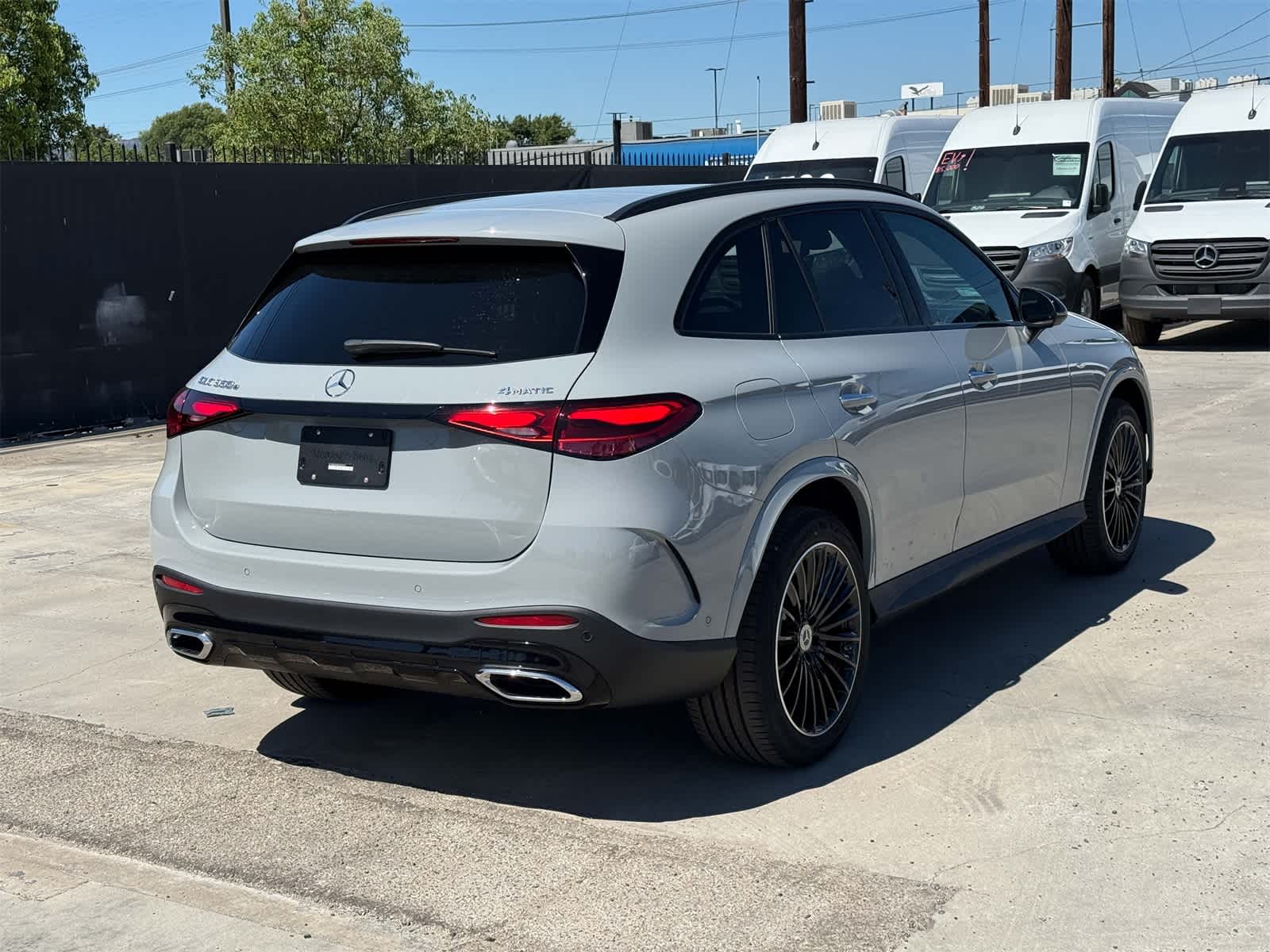 Thumbnail: 2025 Mercedes-Benz GLC - 4