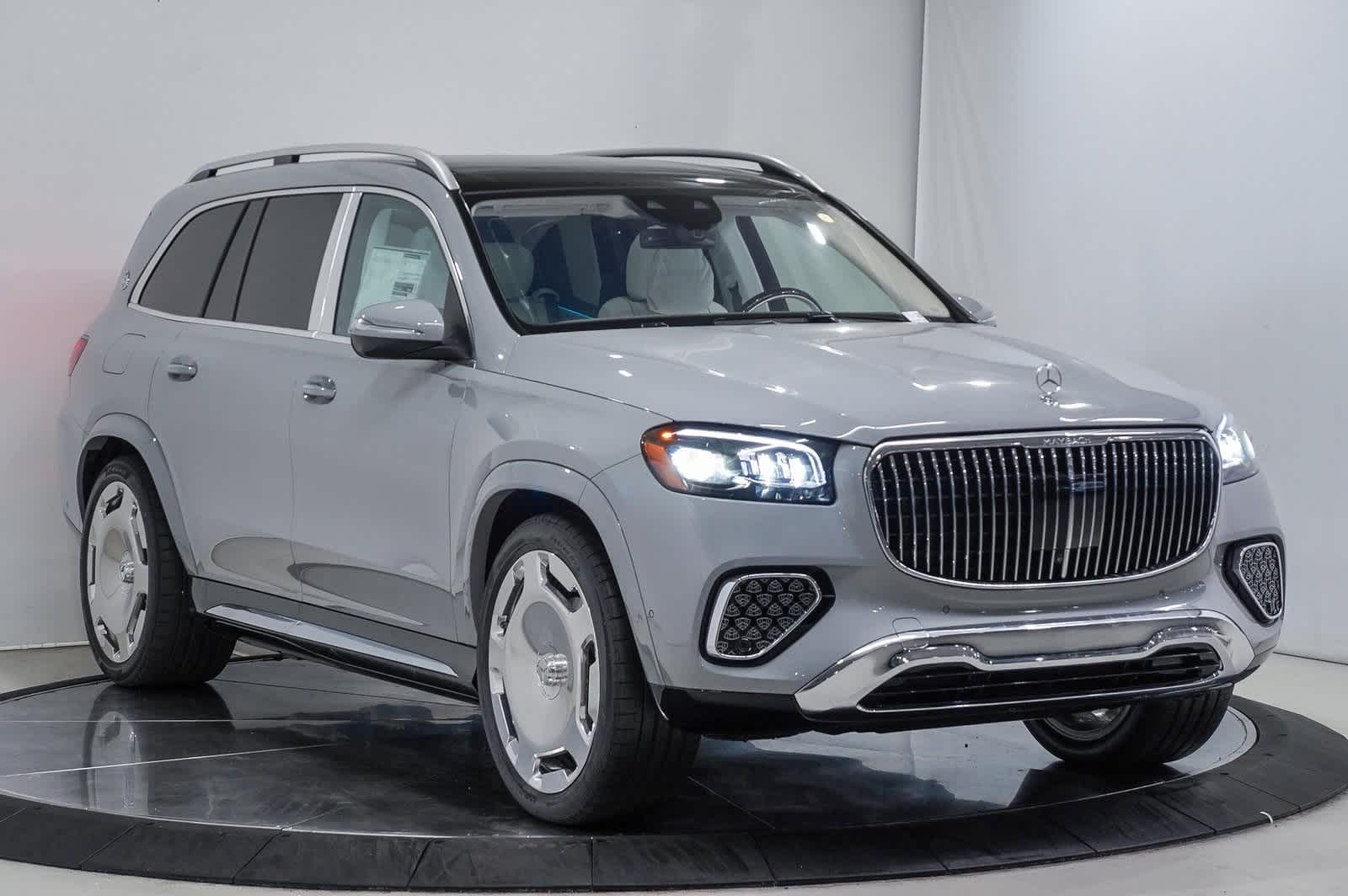 Thumbnail: 2025 Mercedes-Benz GLS - 3