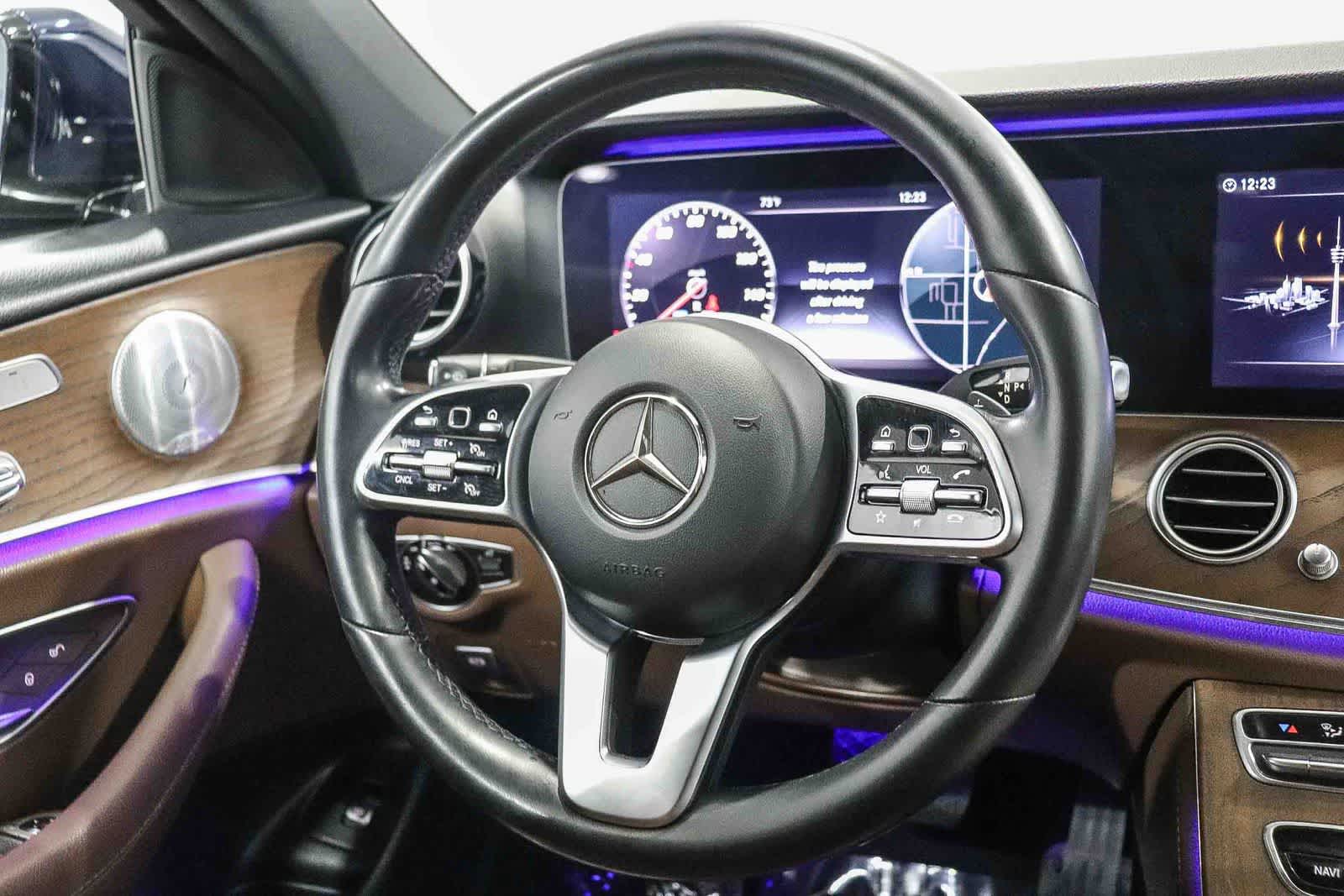 Thumbnail: 2020 Mercedes-Benz E-Class - 16