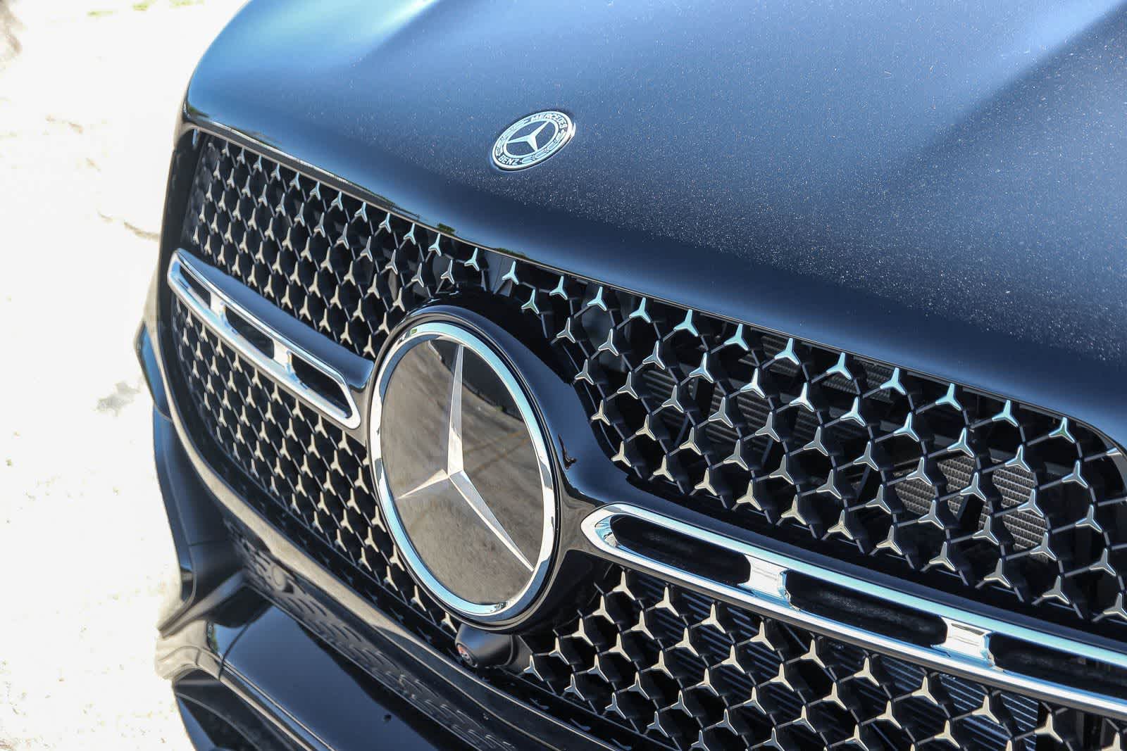 Thumbnail: 2026 Mercedes-Benz GLE - 9