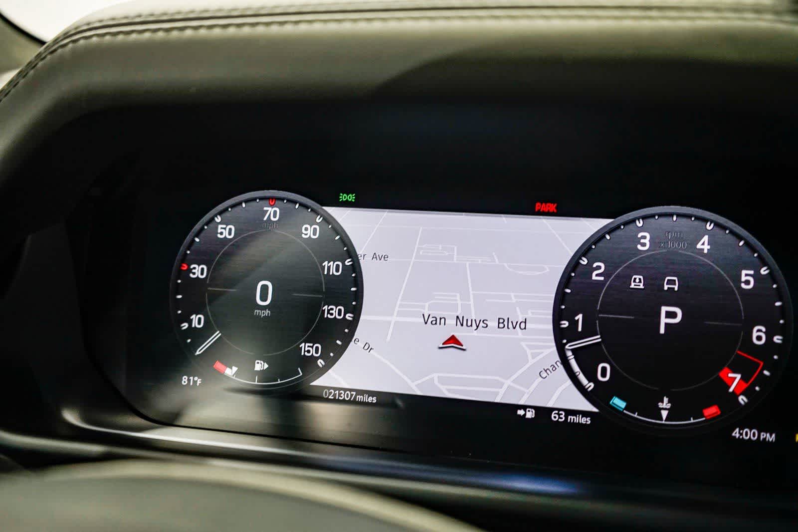 Thumbnail: 2023 Land Rover Defender - 26