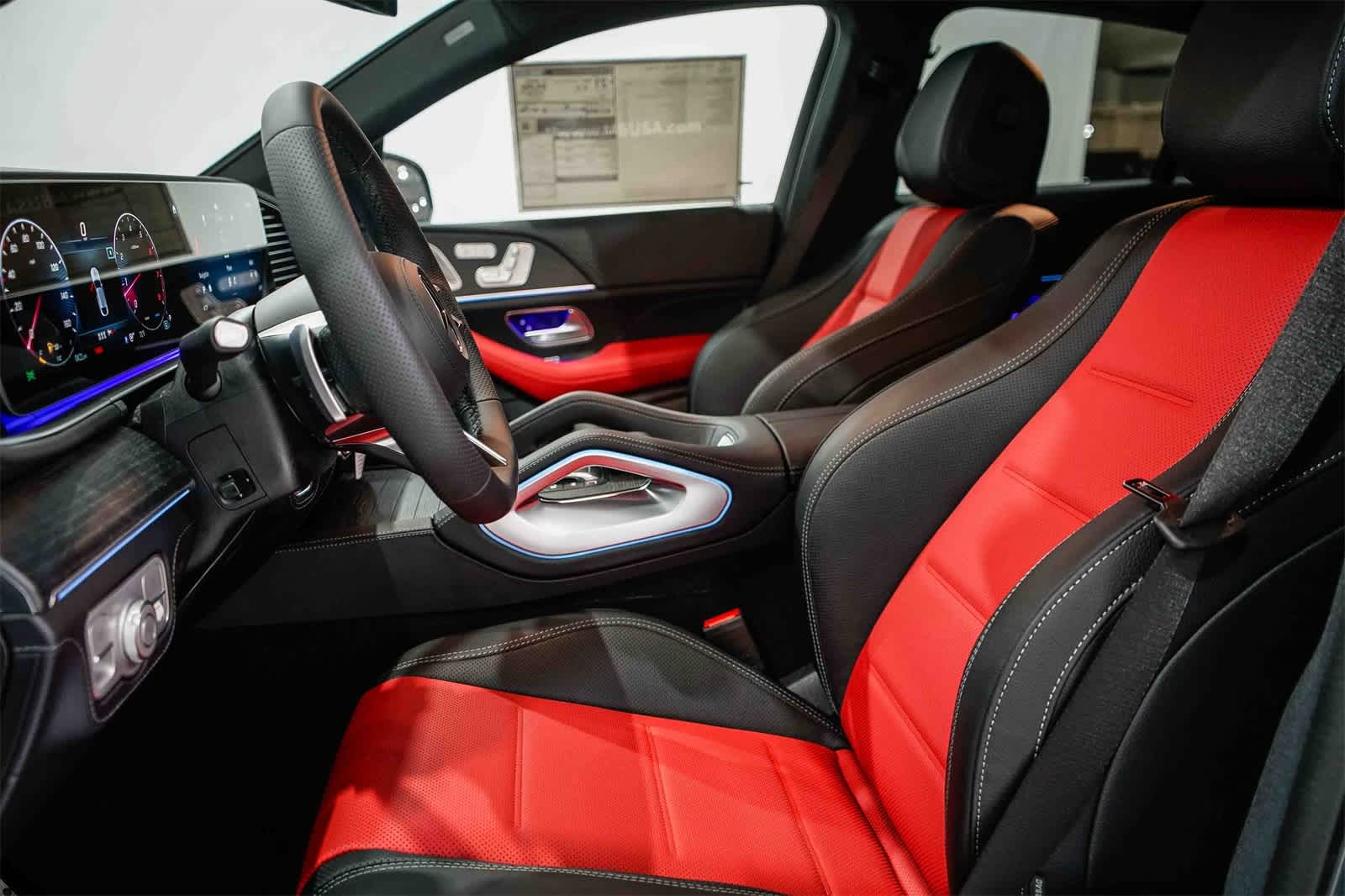 Thumbnail: 2026 Mercedes-Benz GLE - 17