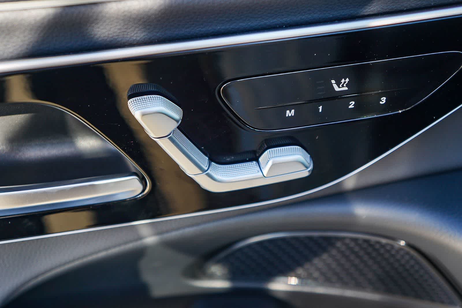 Thumbnail: 2026 Mercedes-Benz E-Class - 26