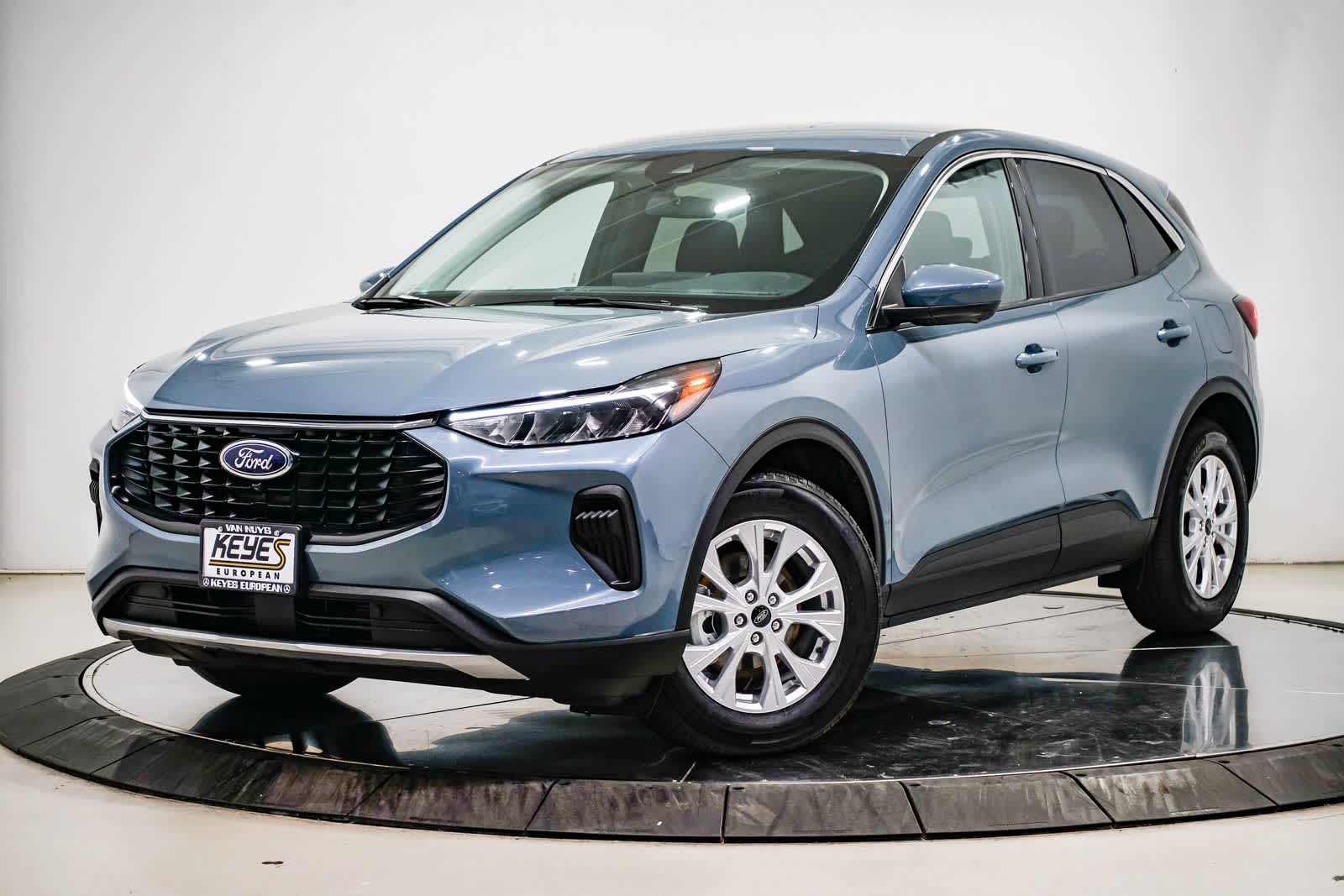 Thumbnail: 2024 Ford Escape - 1