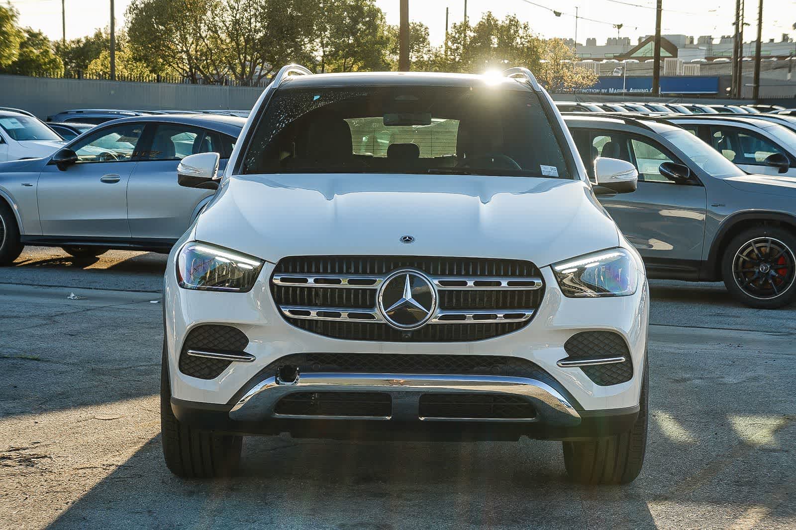Thumbnail: 2026 Mercedes-Benz GLE - 2