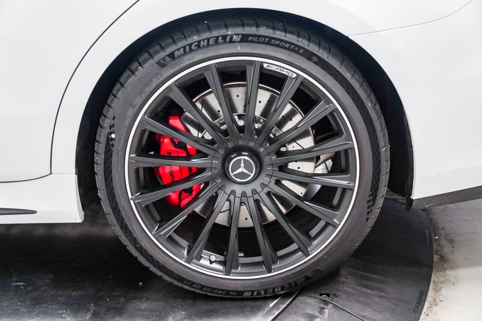 Thumbnail: 2025 Mercedes-Benz S-Class - 10