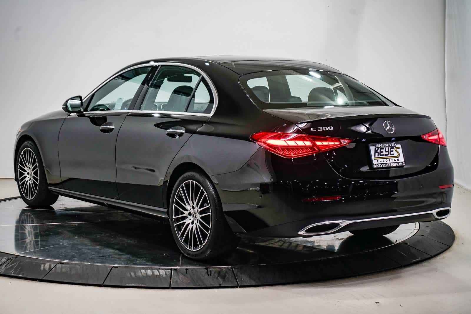 Thumbnail: 2025 Mercedes-Benz C-Class - 2