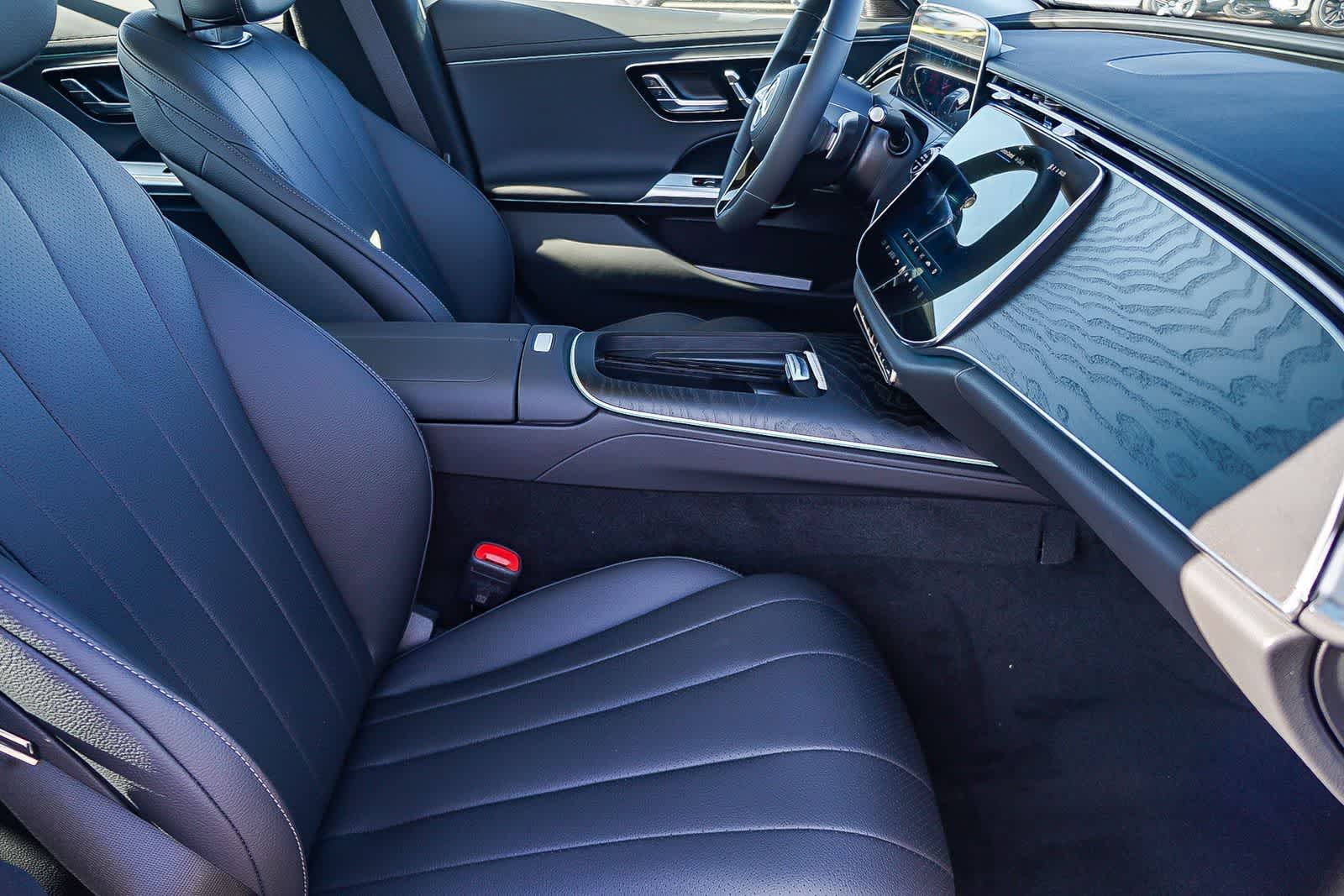 Thumbnail: 2026 Mercedes-Benz E-Class - 19