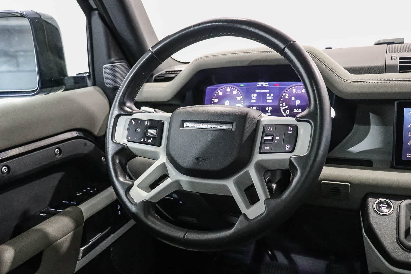 Thumbnail: 2020 Land Rover Defender - 15