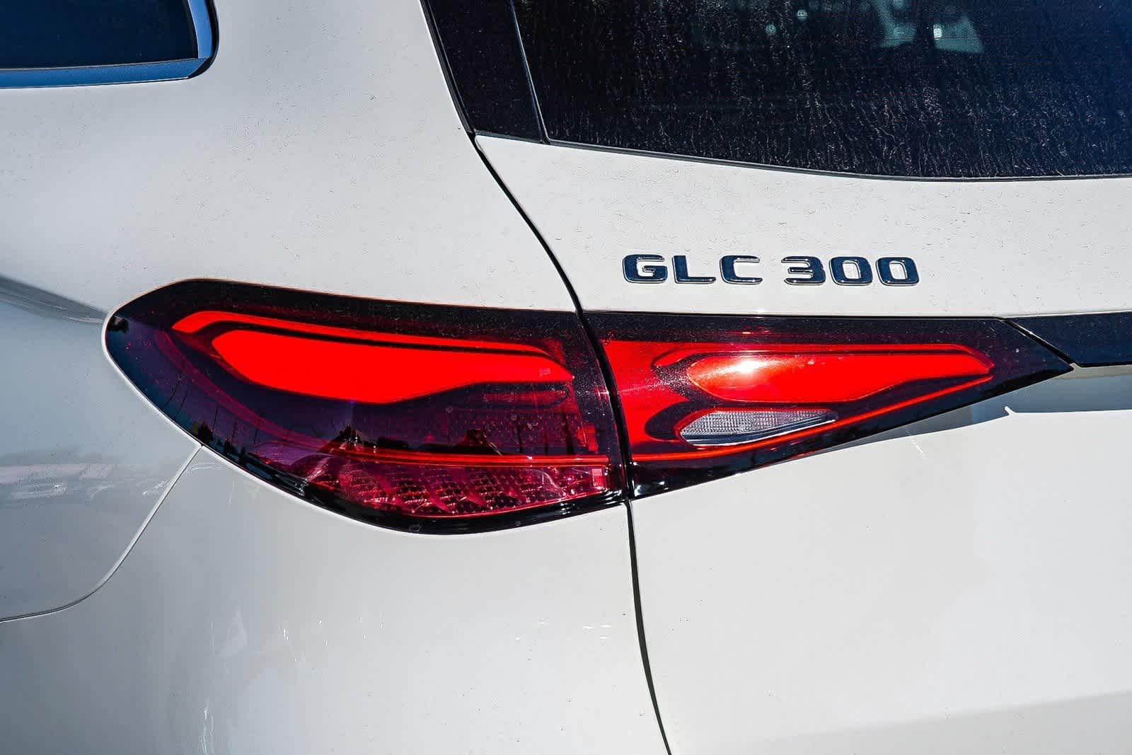 Thumbnail: 2026 Mercedes-Benz GLC - 7