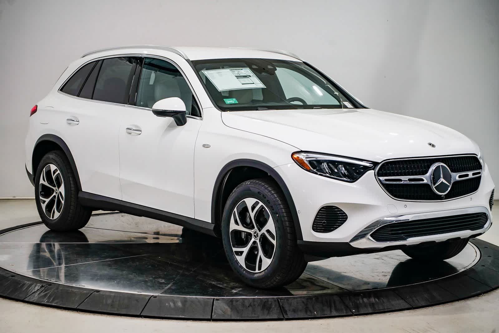 Thumbnail: 2025 Mercedes-Benz GLC - 5