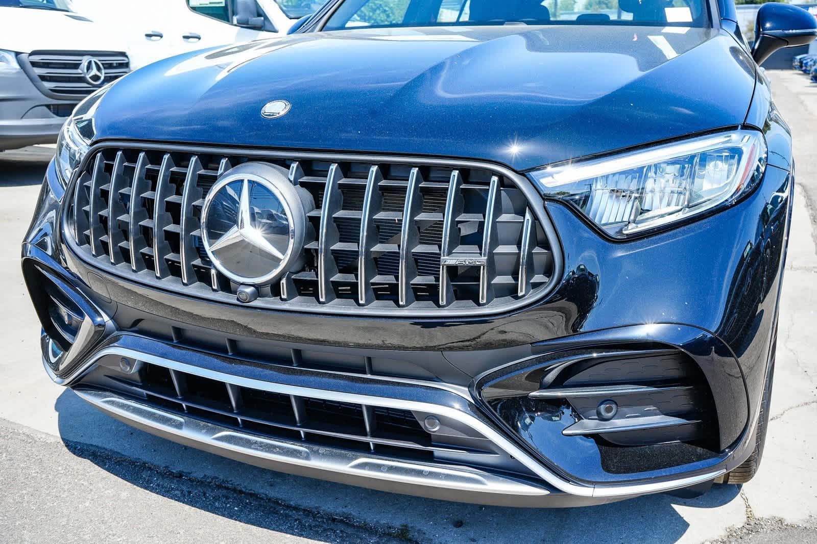 Thumbnail: 2025 Mercedes-Benz GLC - 7