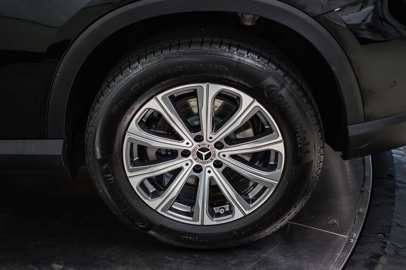 Thumbnail: 2025 Mercedes-Benz GLC - 10