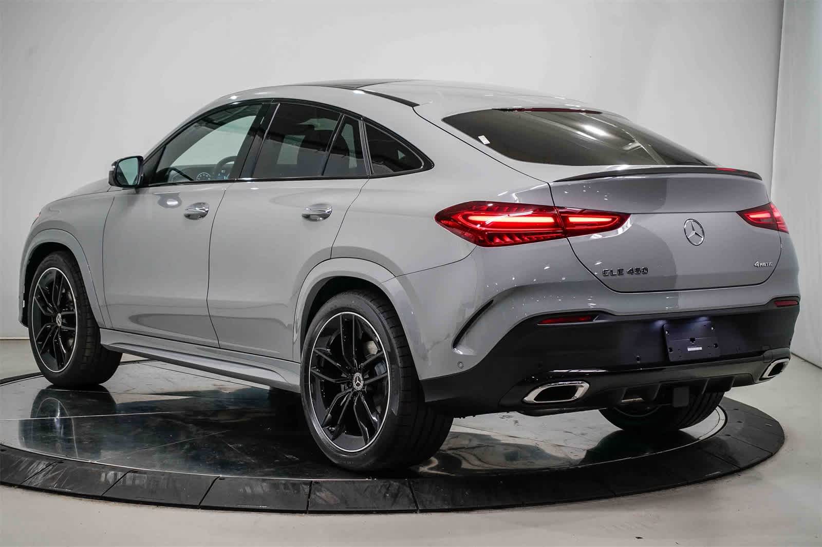 Thumbnail: 2026 Mercedes-Benz GLE - 2