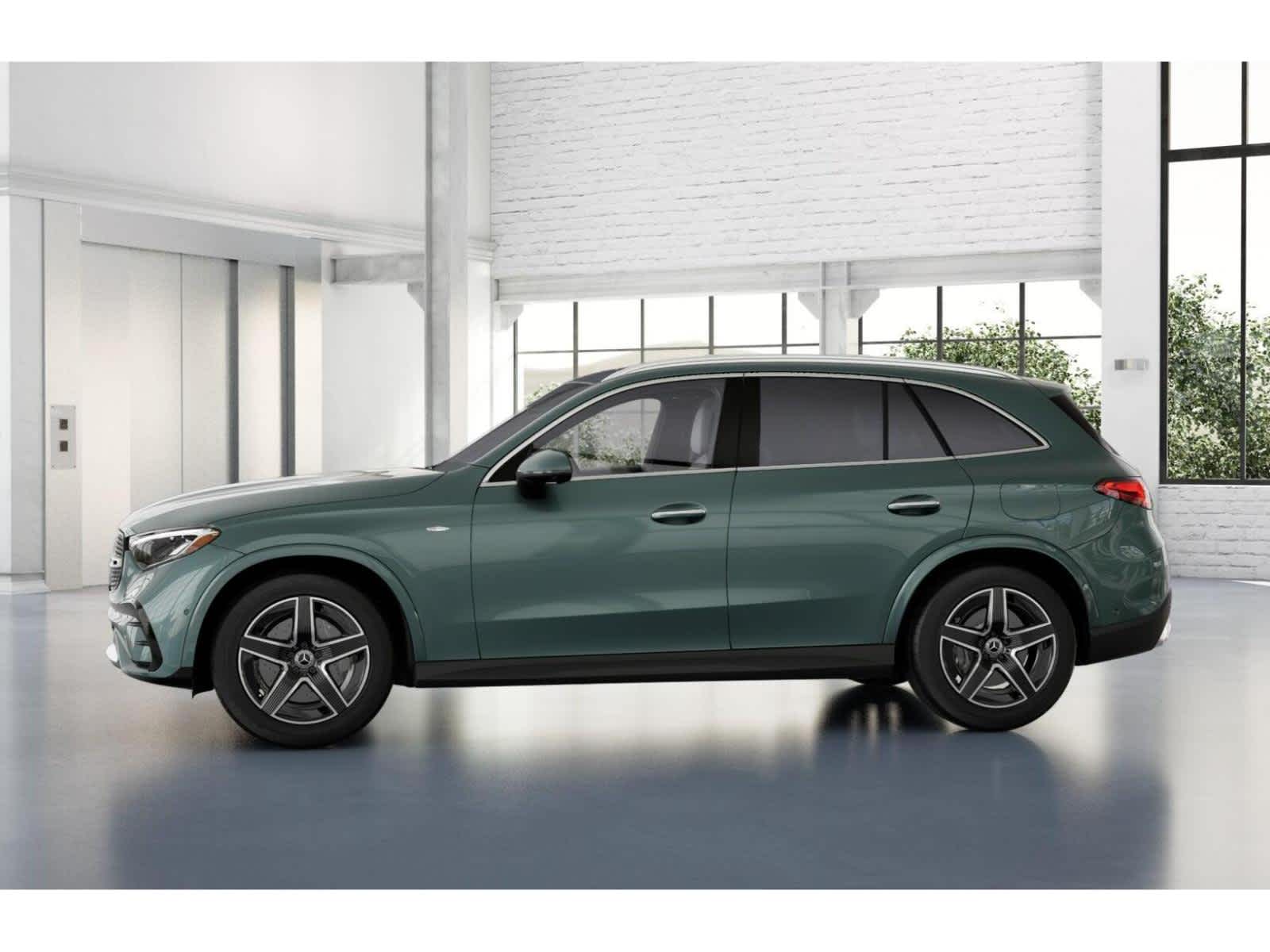 Thumbnail: 2025 Mercedes-Benz GLC - 34